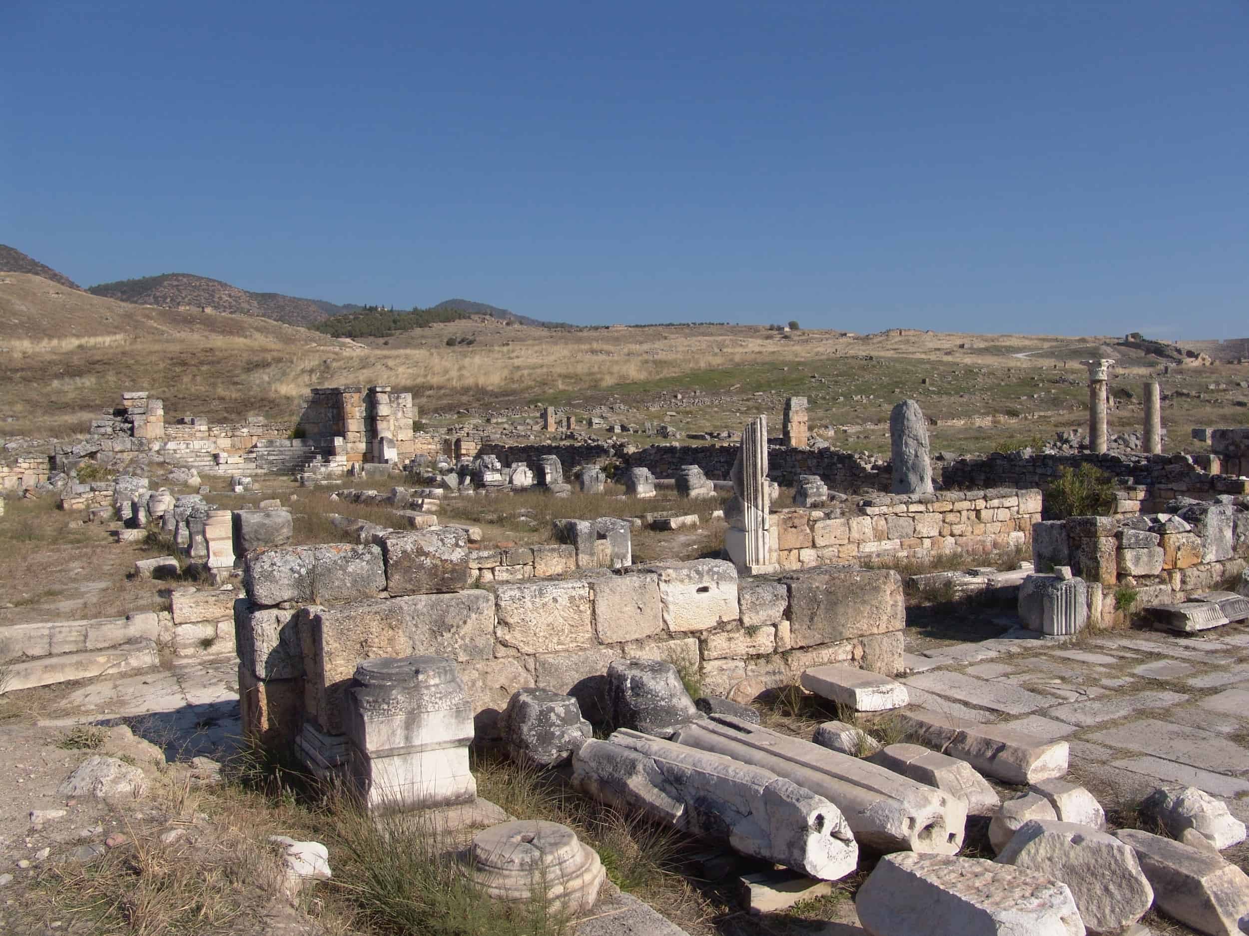 Atrium and narthex of the Hierapolis Cathedral
