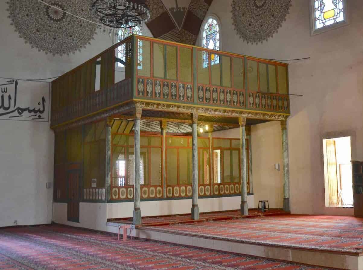 Sultan's loge in the Old Mosque (Eski Cami)