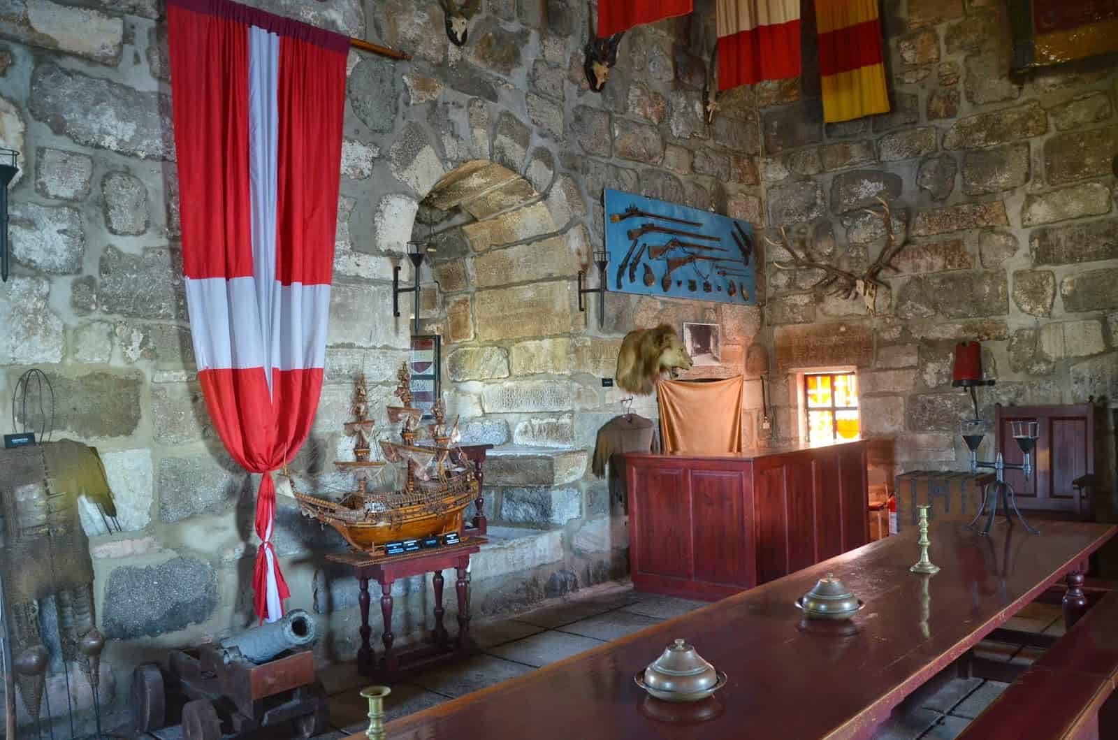 Former decorations in the English Tower