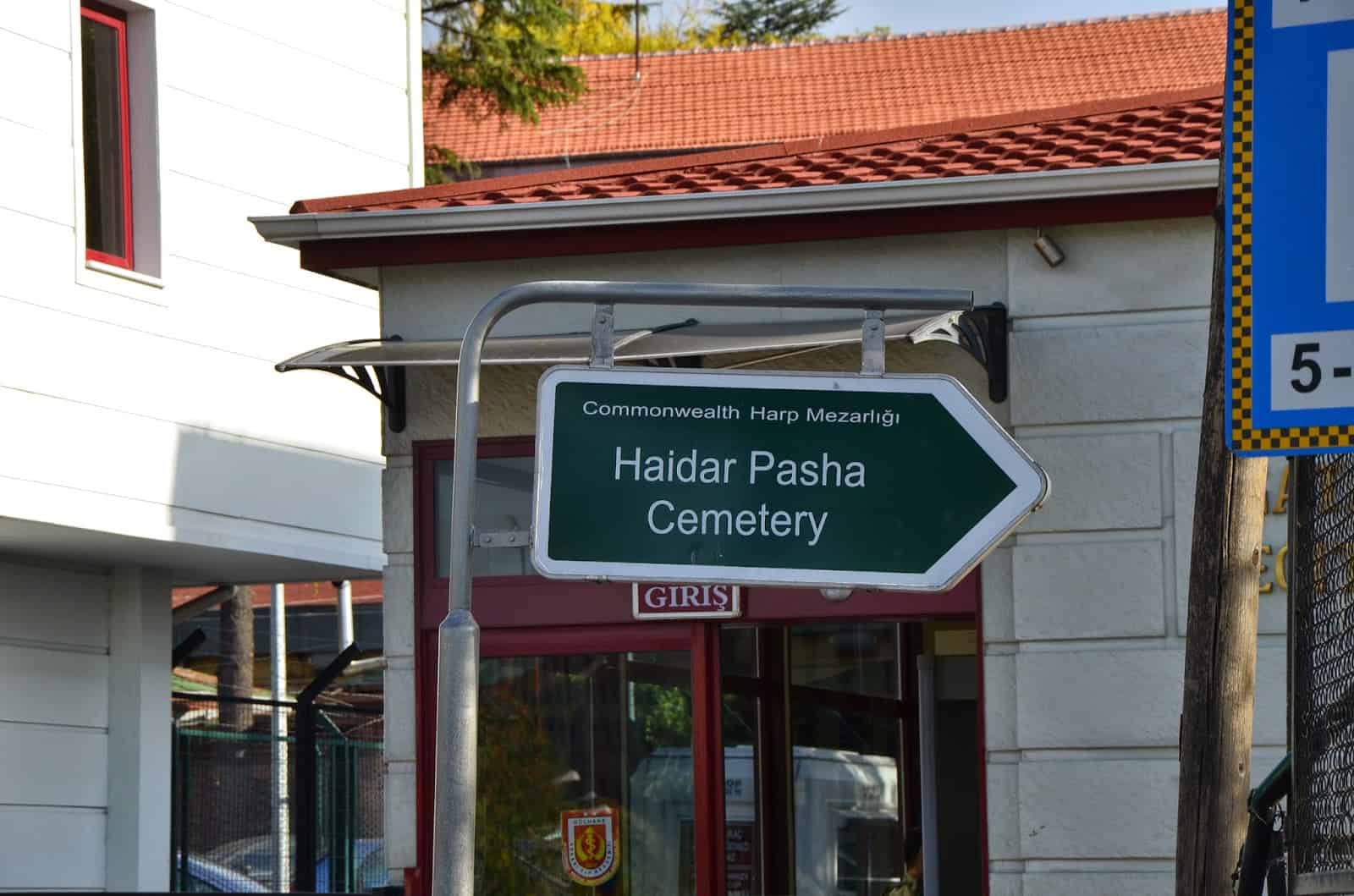 Sign pointing to Haidar Pasha Cemetery in Selimiye, Üsküdar, Istanbul, Turkey
