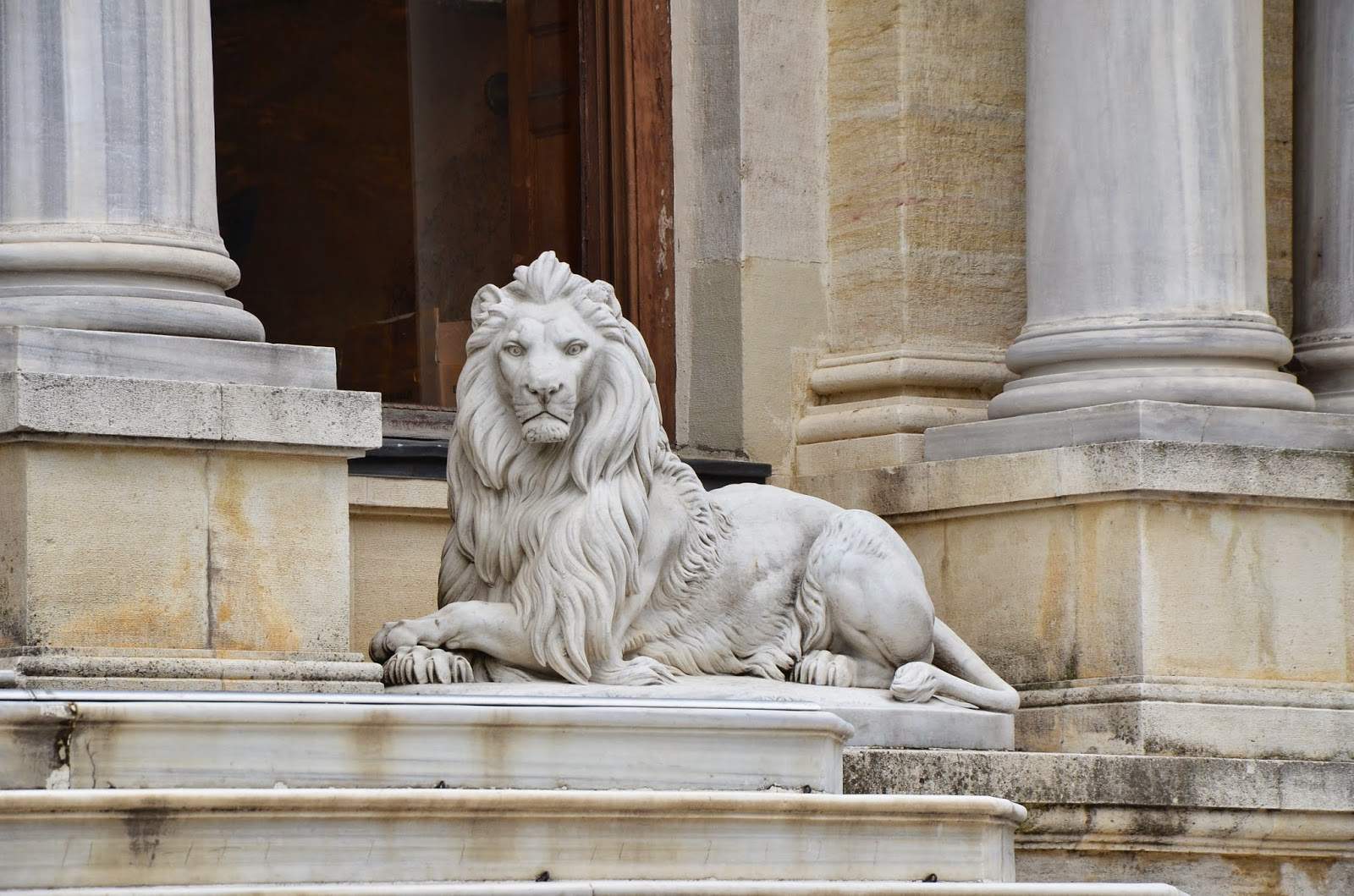 A lion guarding the palace at Beylerbeyi Palace in Beylerbeyi, Istanbul, Turkey
