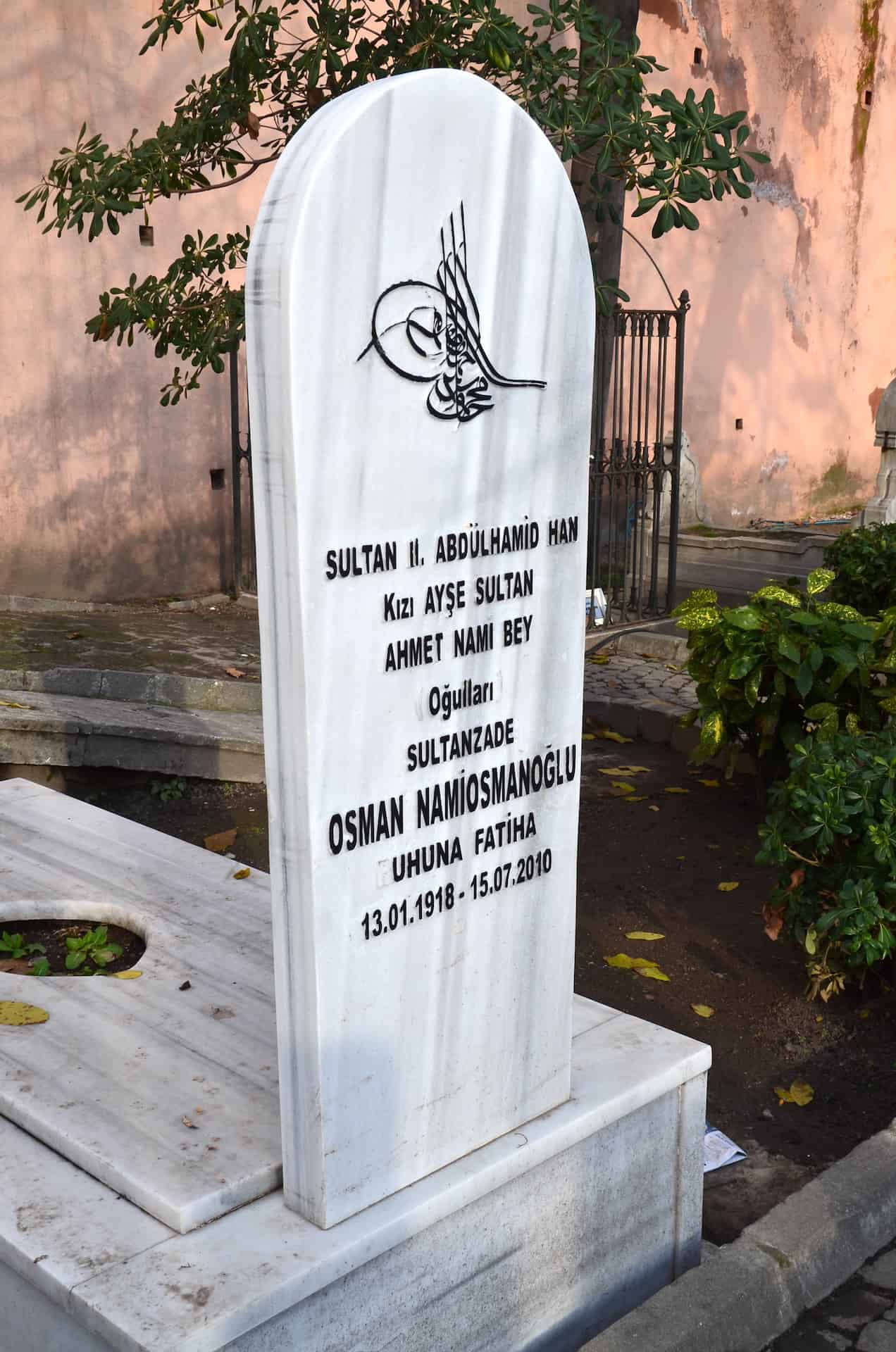 Grave of Osman Nami Osmanoğlu