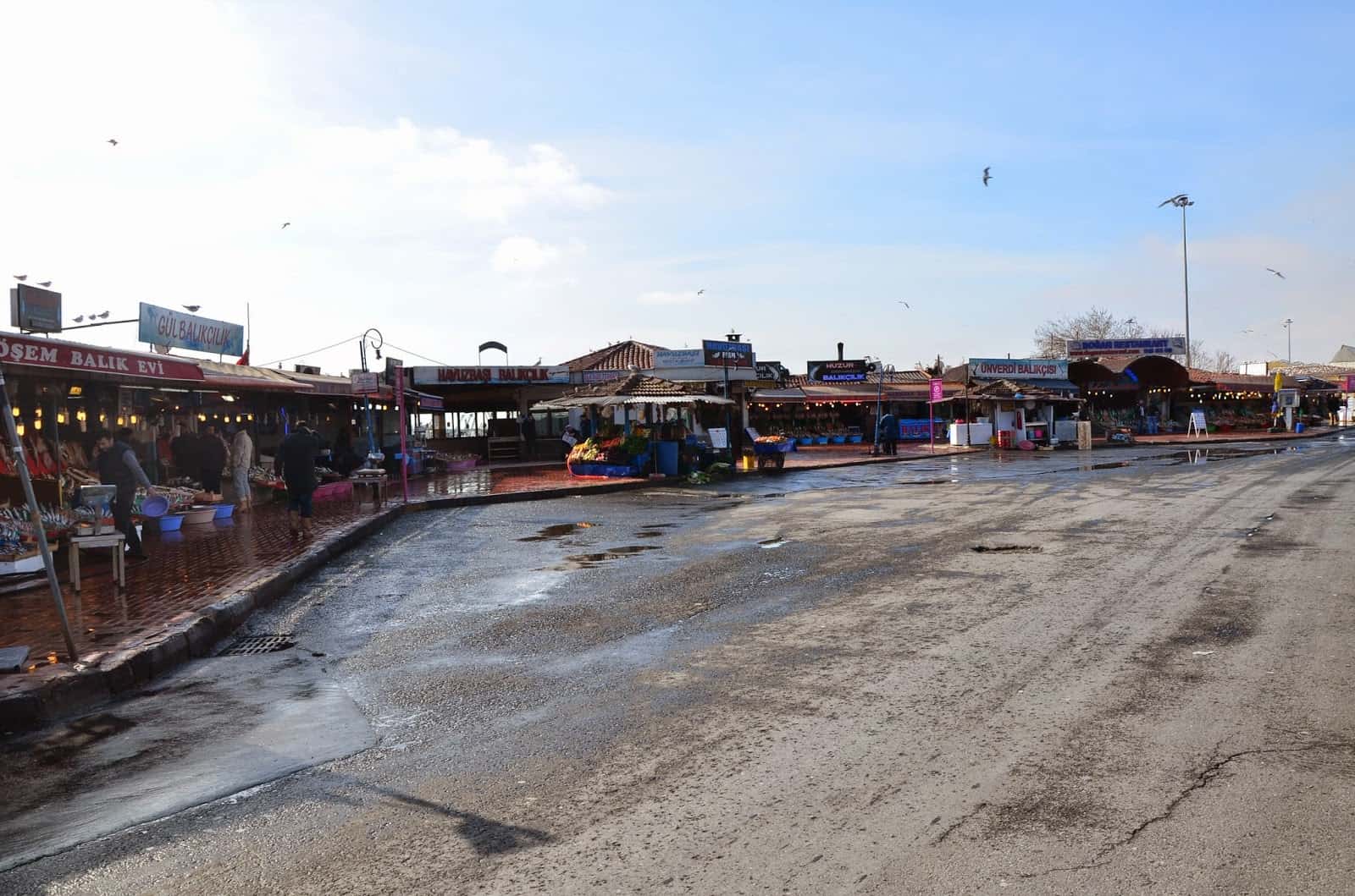 Kumkapı fish market in Kumkapı, Fatih, Istanbul, Turkey