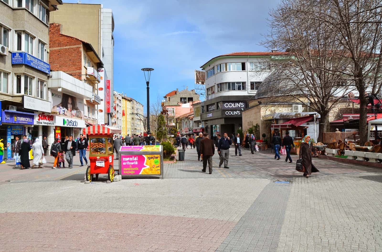 Republic Street in Kütahya, Turkey