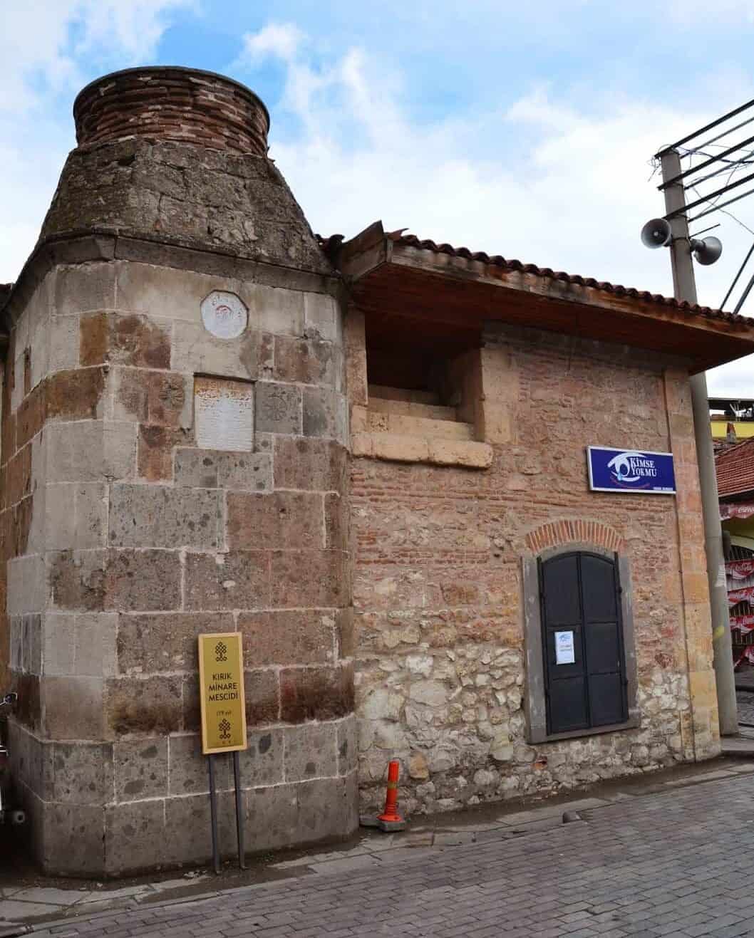 Broken Minaret Mosque in Uşak, Turkey