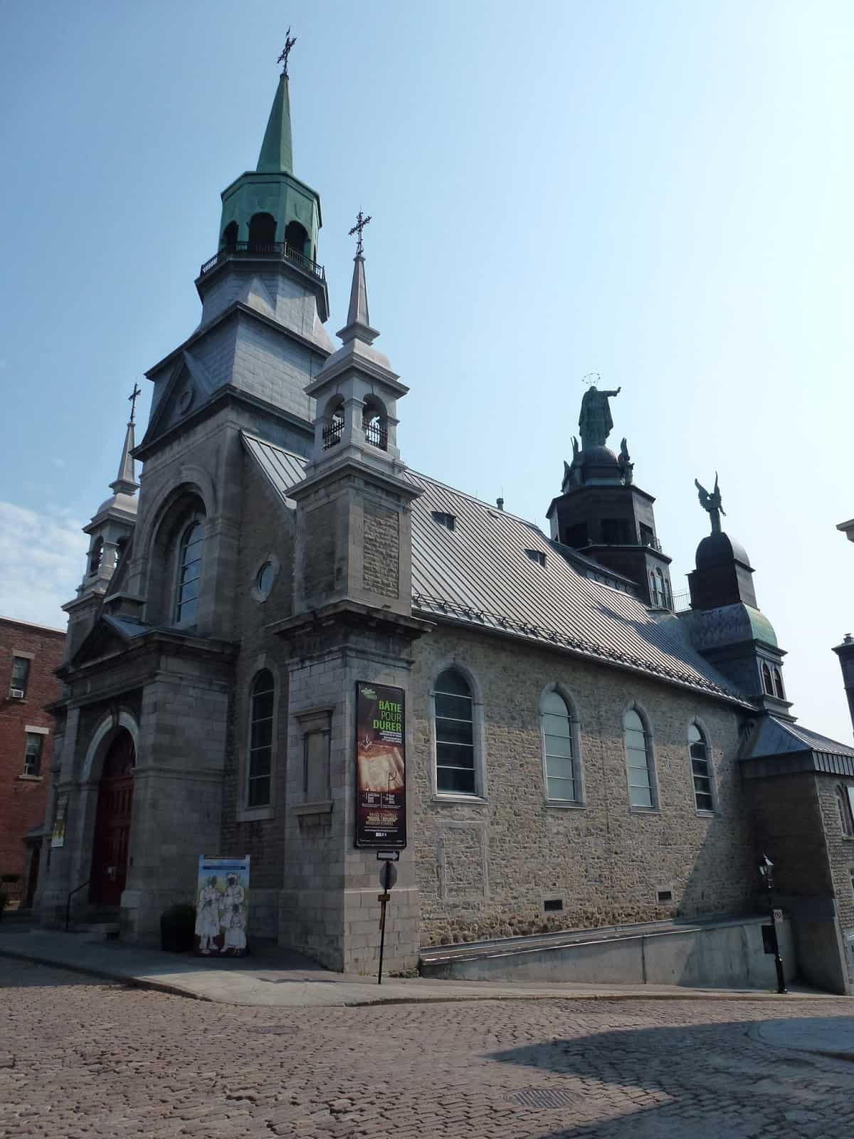 Chapelle Notre-Dame-de-Bon-Secours in Vieaux-Montréal, Québec, Canada