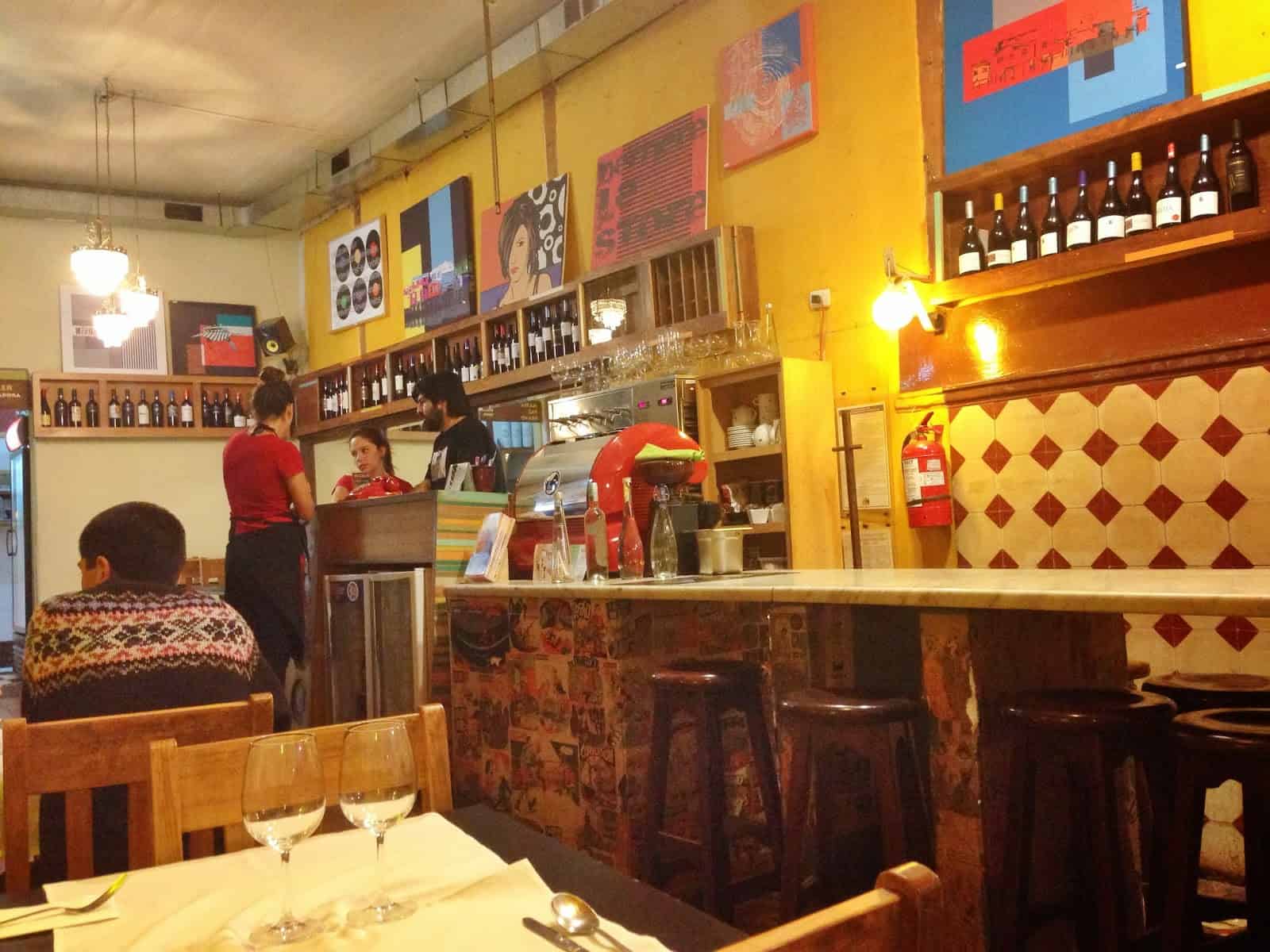 Café Vinilo in Valparaíso, Chile