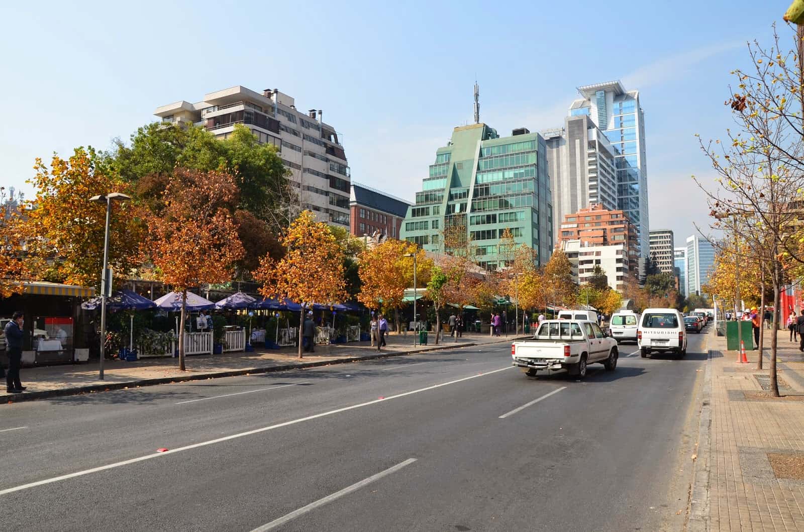 Avenida Isidora Goyenechea in Santiago de Chile