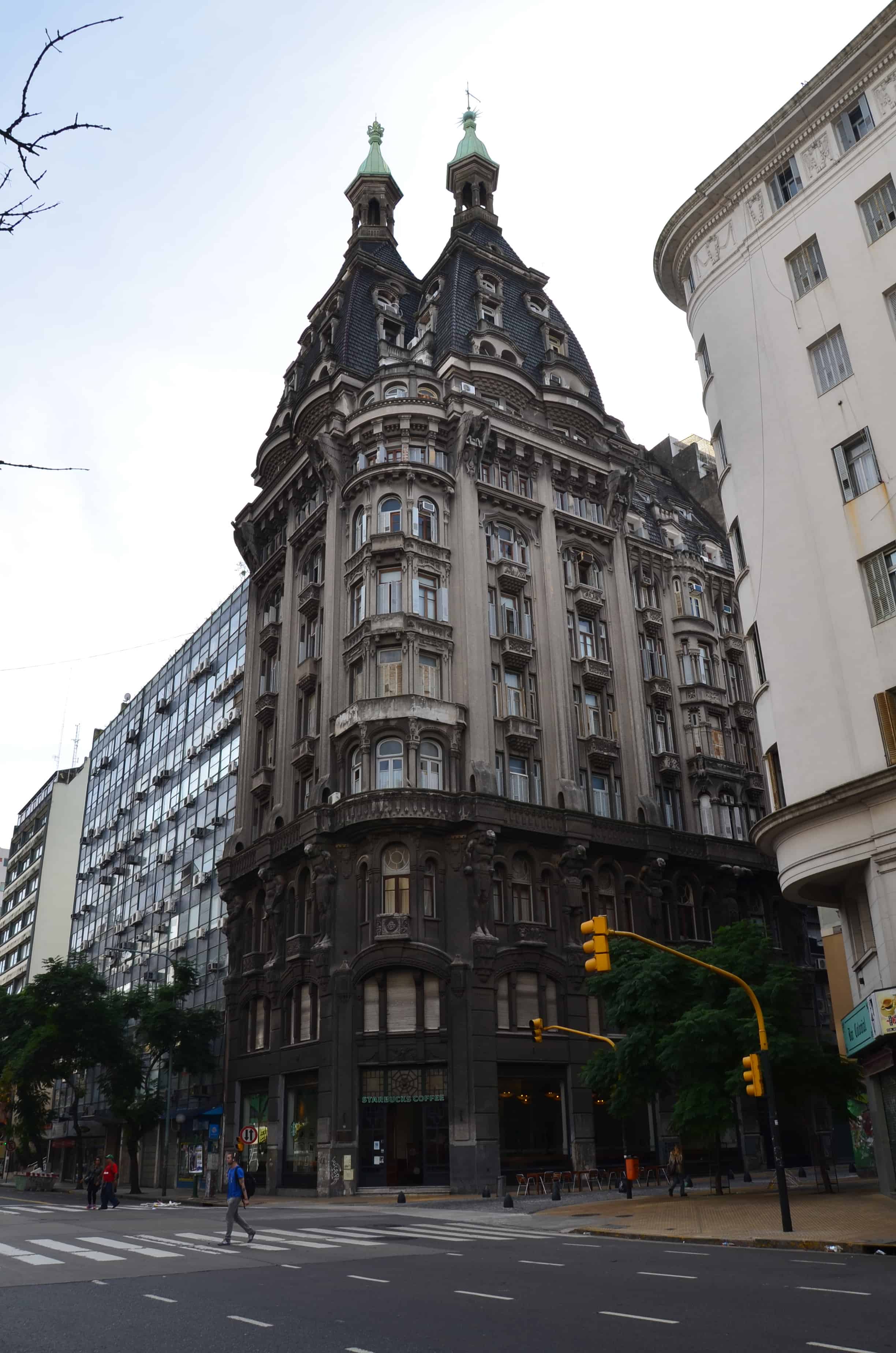 Edificio Otto Wulf in Barrio Monserrat, Buenos Aires, Argentina
