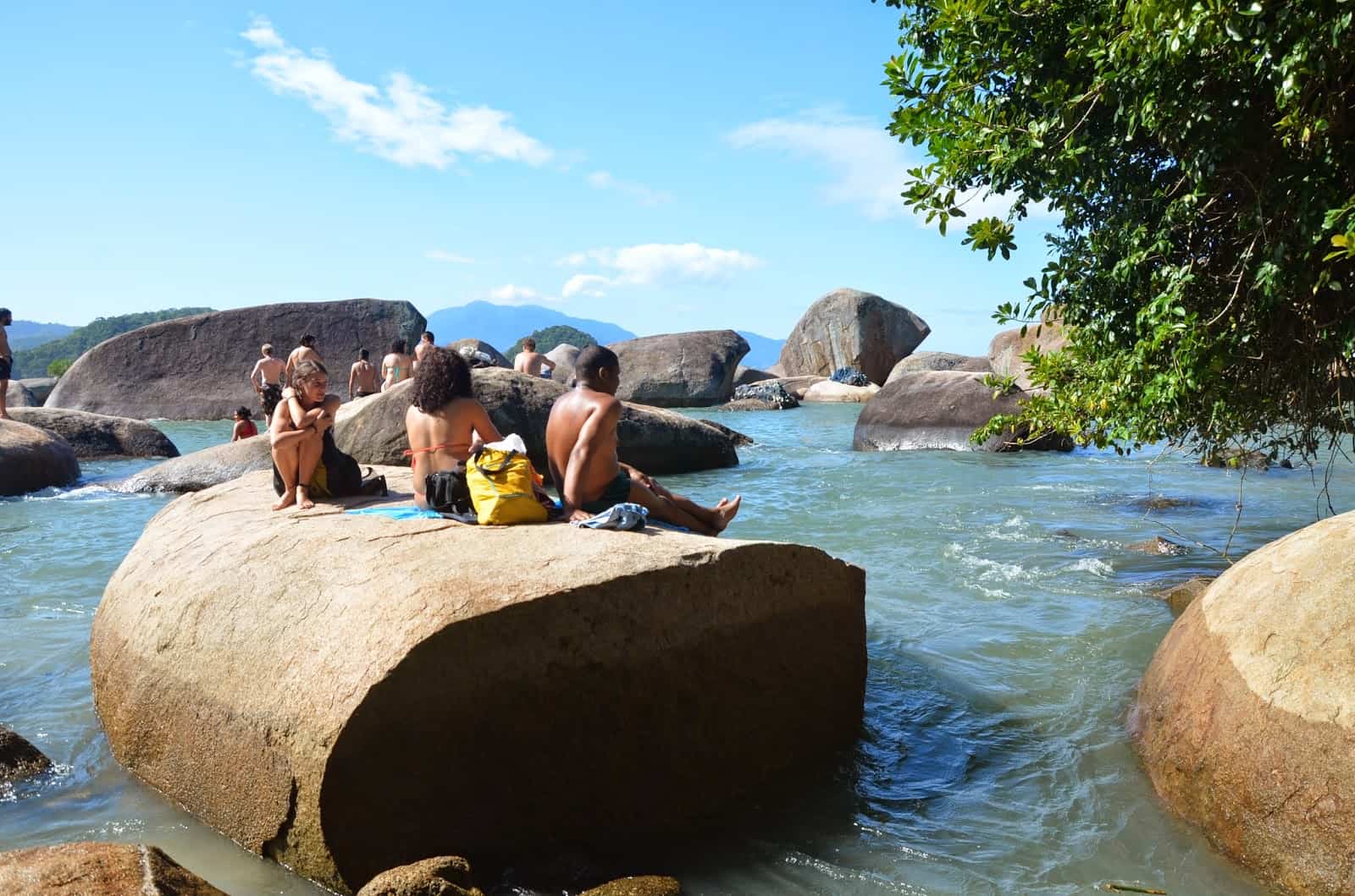 Natural pool in the capital of Brazil 