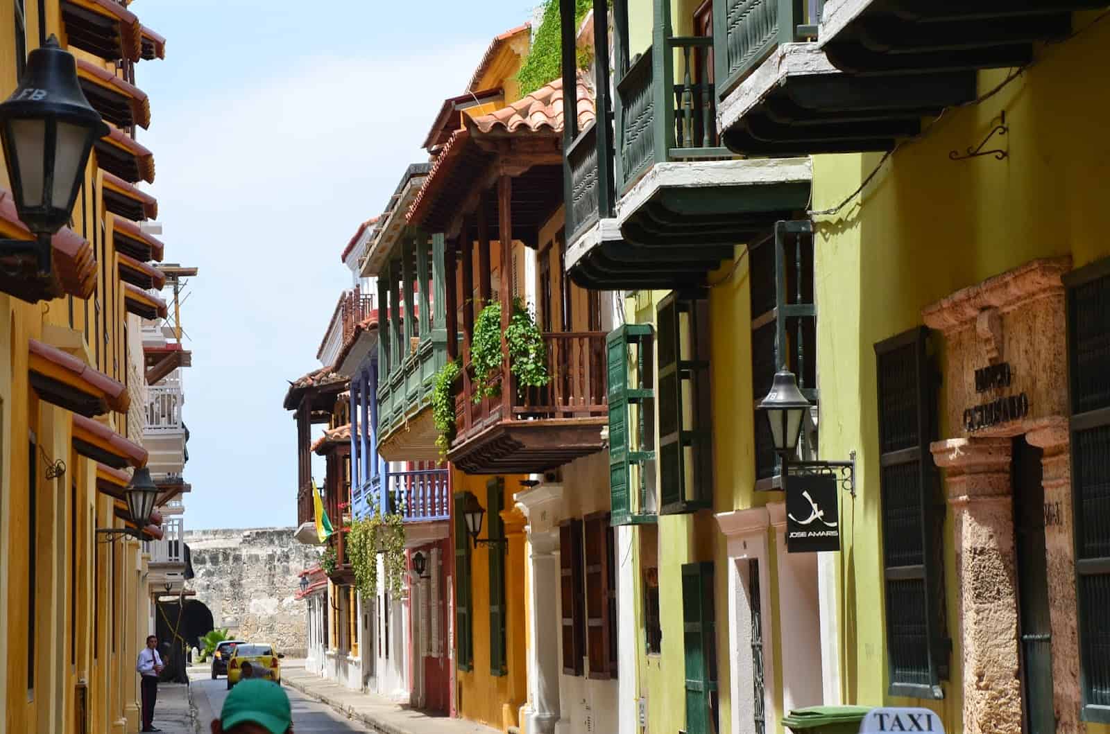Calle de la Factoría in Old Town, Cartagena, Colombia
