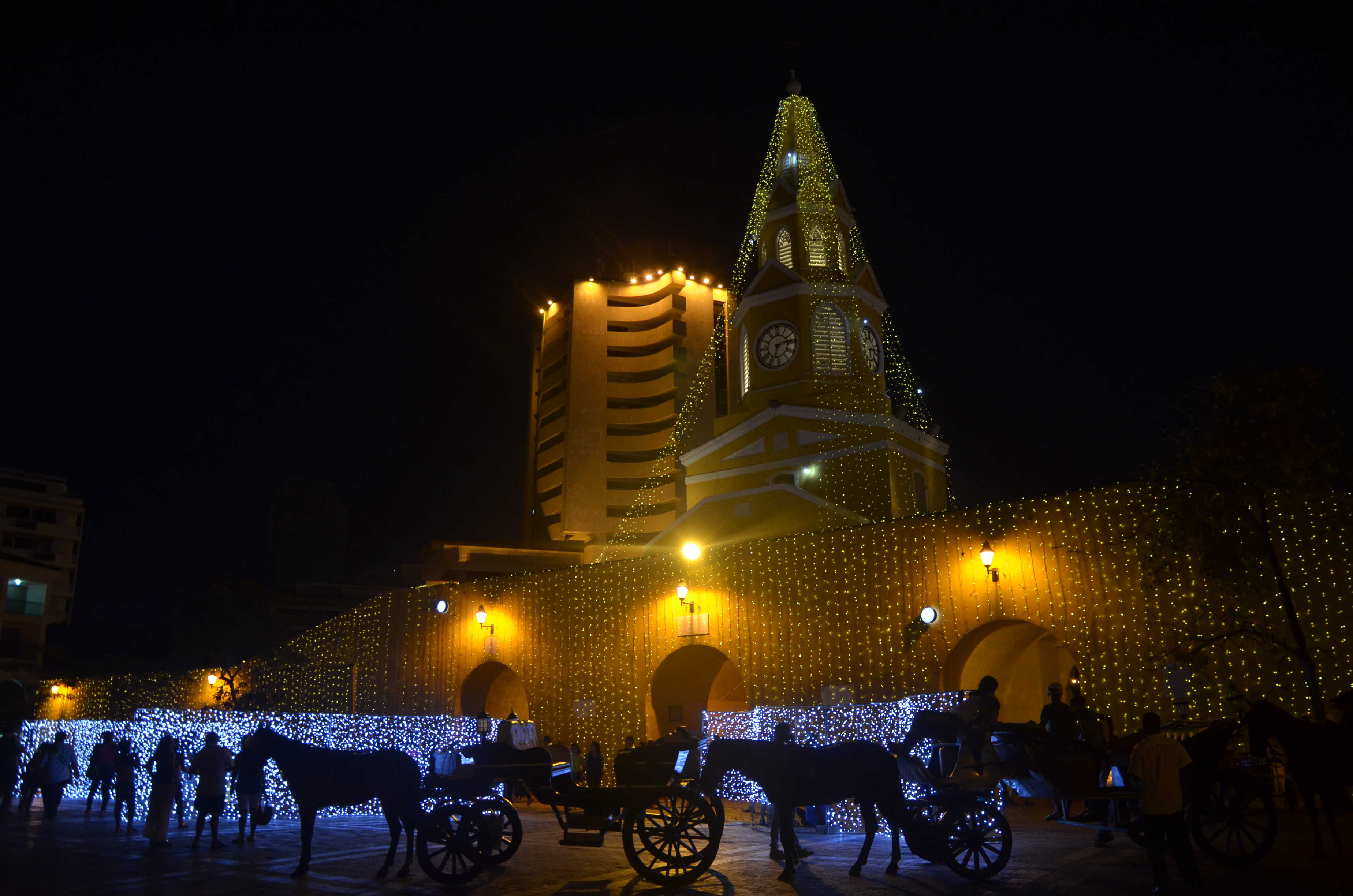 Christmas lights inside Puerta del Reloj