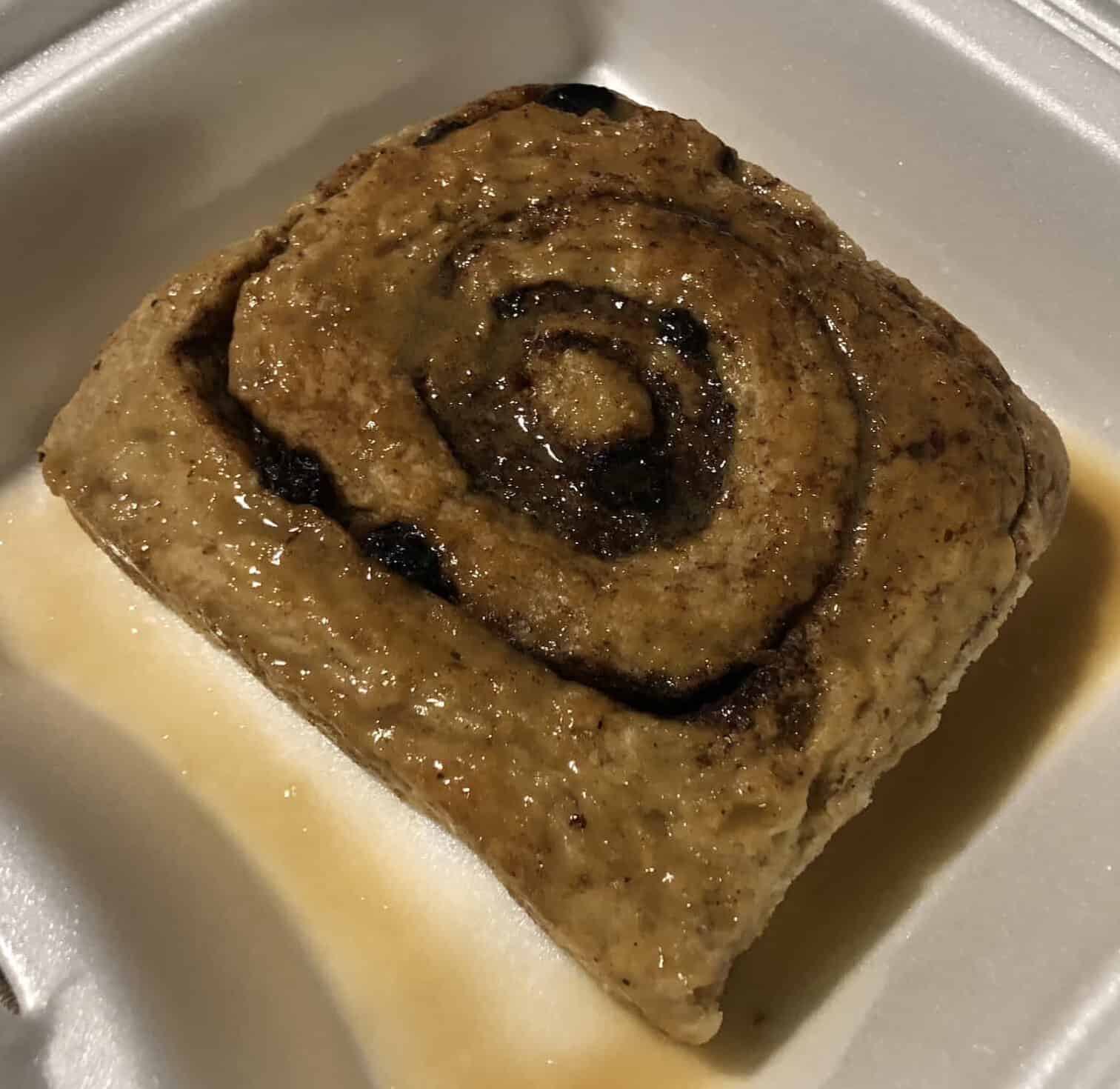 Cinnamon roll at Brunch de Salento in Salento, Quindío, Colombia