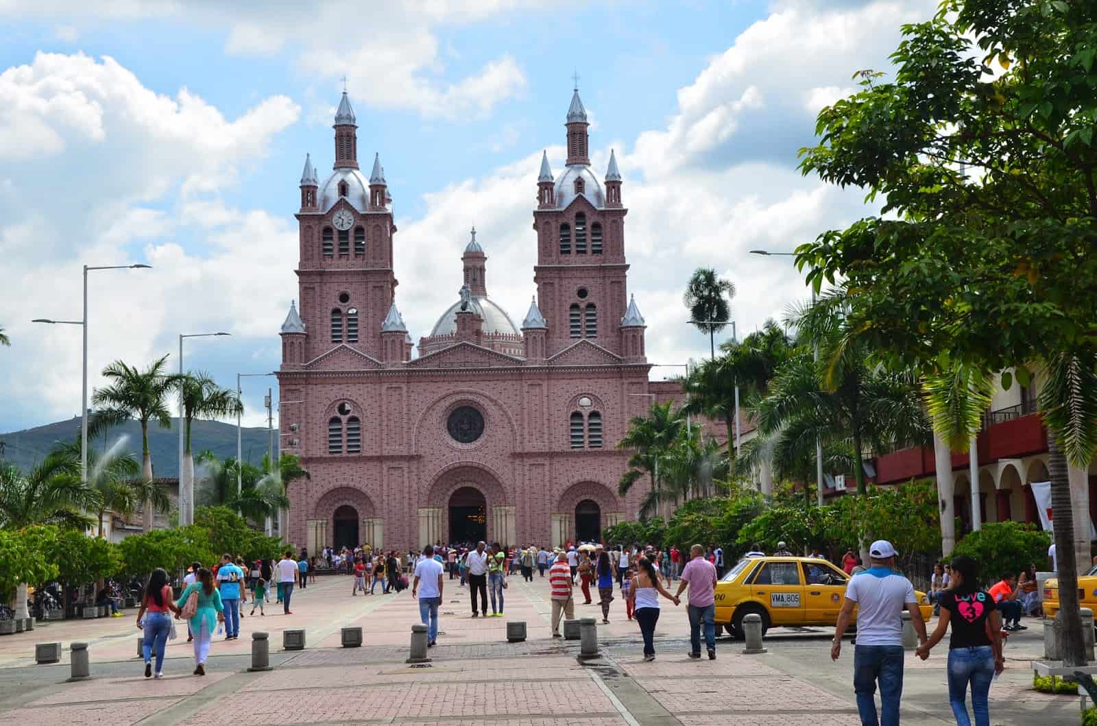 Basílica del Señor de los Milagros in Buga, Valle del Cauca, Colombia
