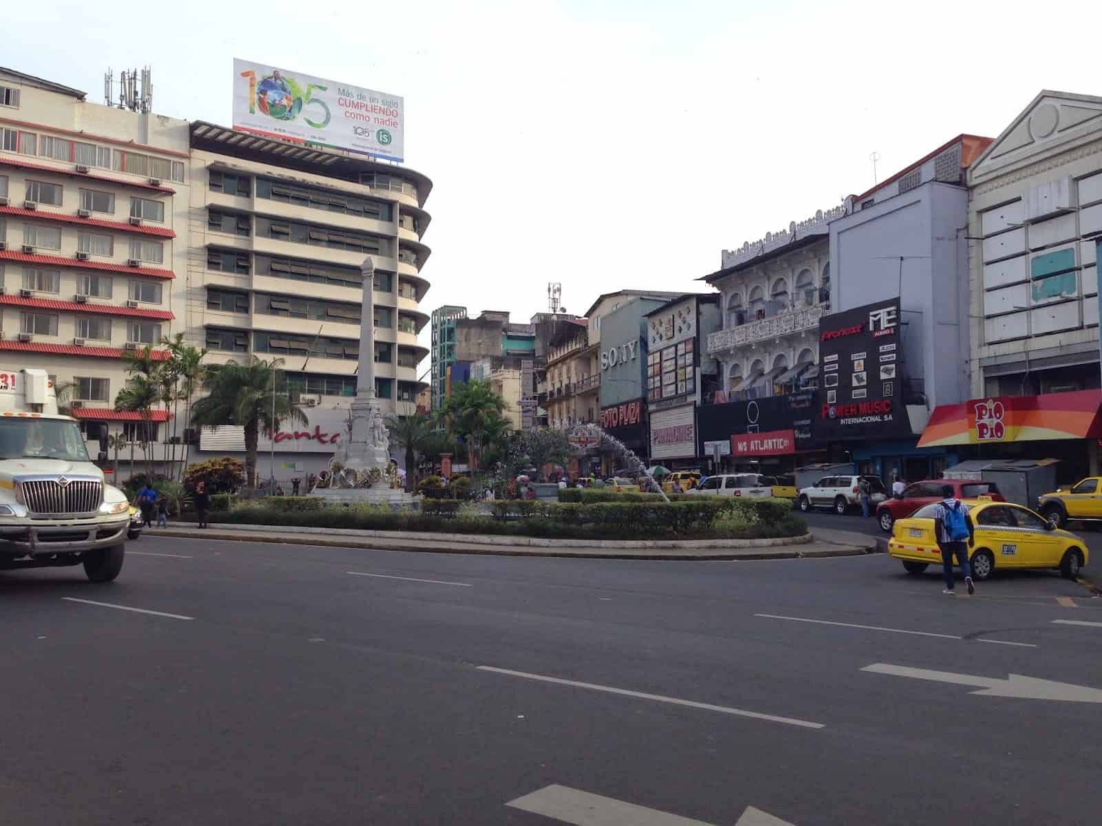Plaza 5 de Mayo in Panama City