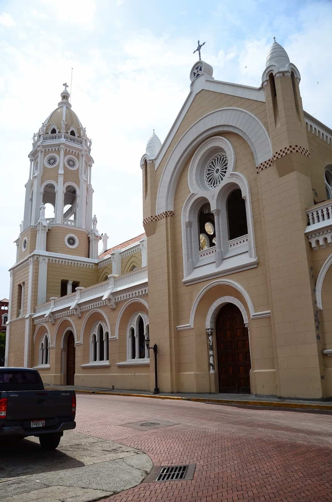 Iglesia de San Francisco on Plaza Bolívar in Casco Viejo, Panama City