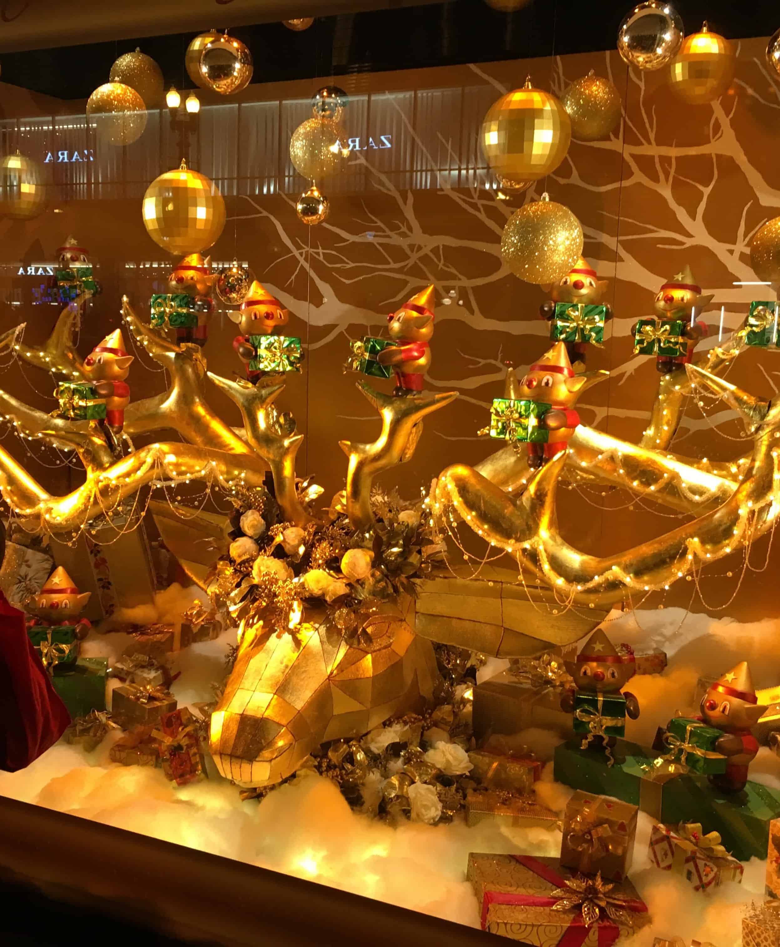 Holiday window display at Macy's in Chicago, Illinois