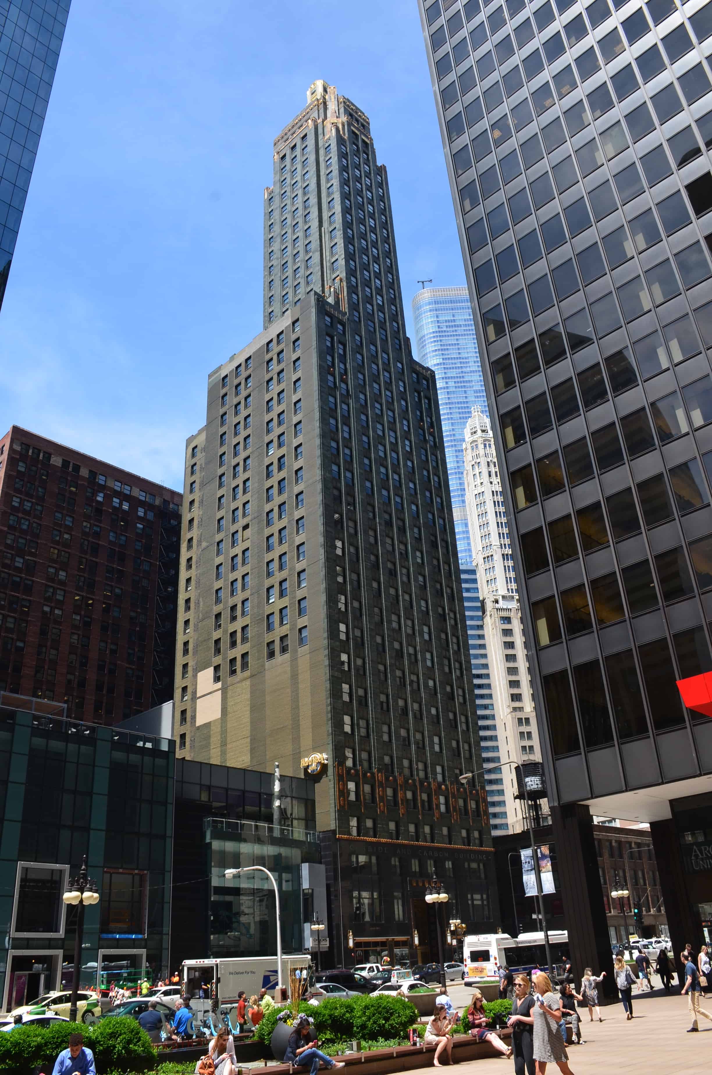 Carbide and Carbon Building in Chicago, Illinois