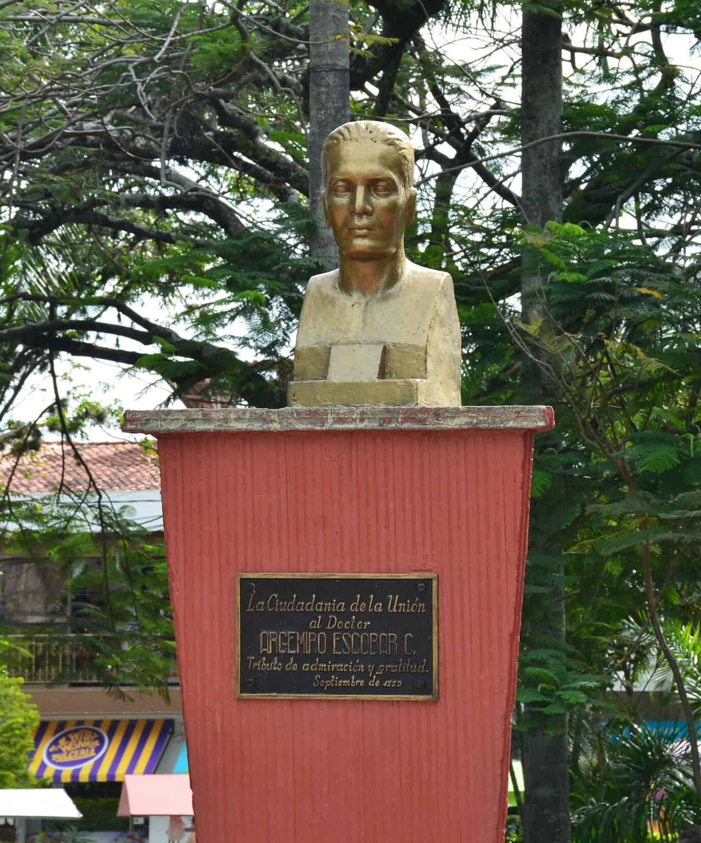 Bust of Argemiro Escobar Cardona