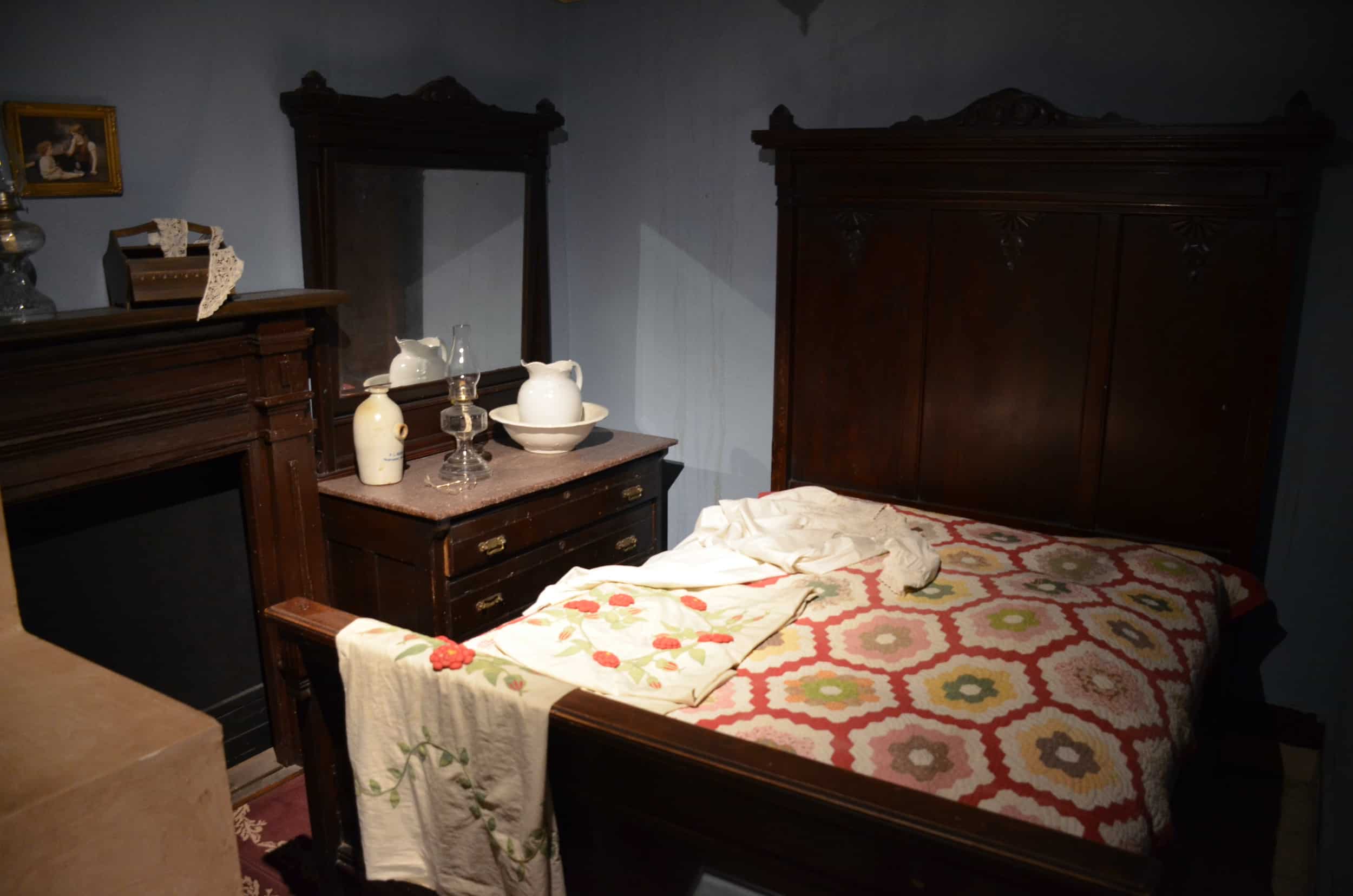 Bedroom at the City of Las Vegas Museum