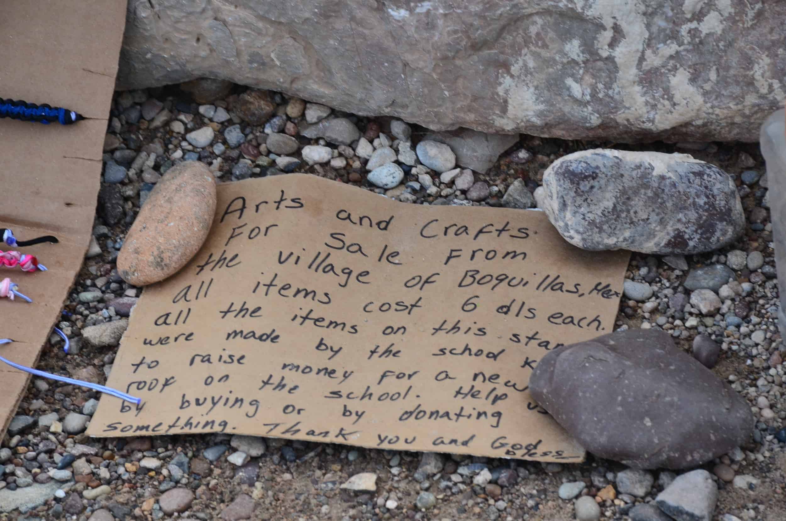 Note left by Mexican merchants at the Boquillas Overlook