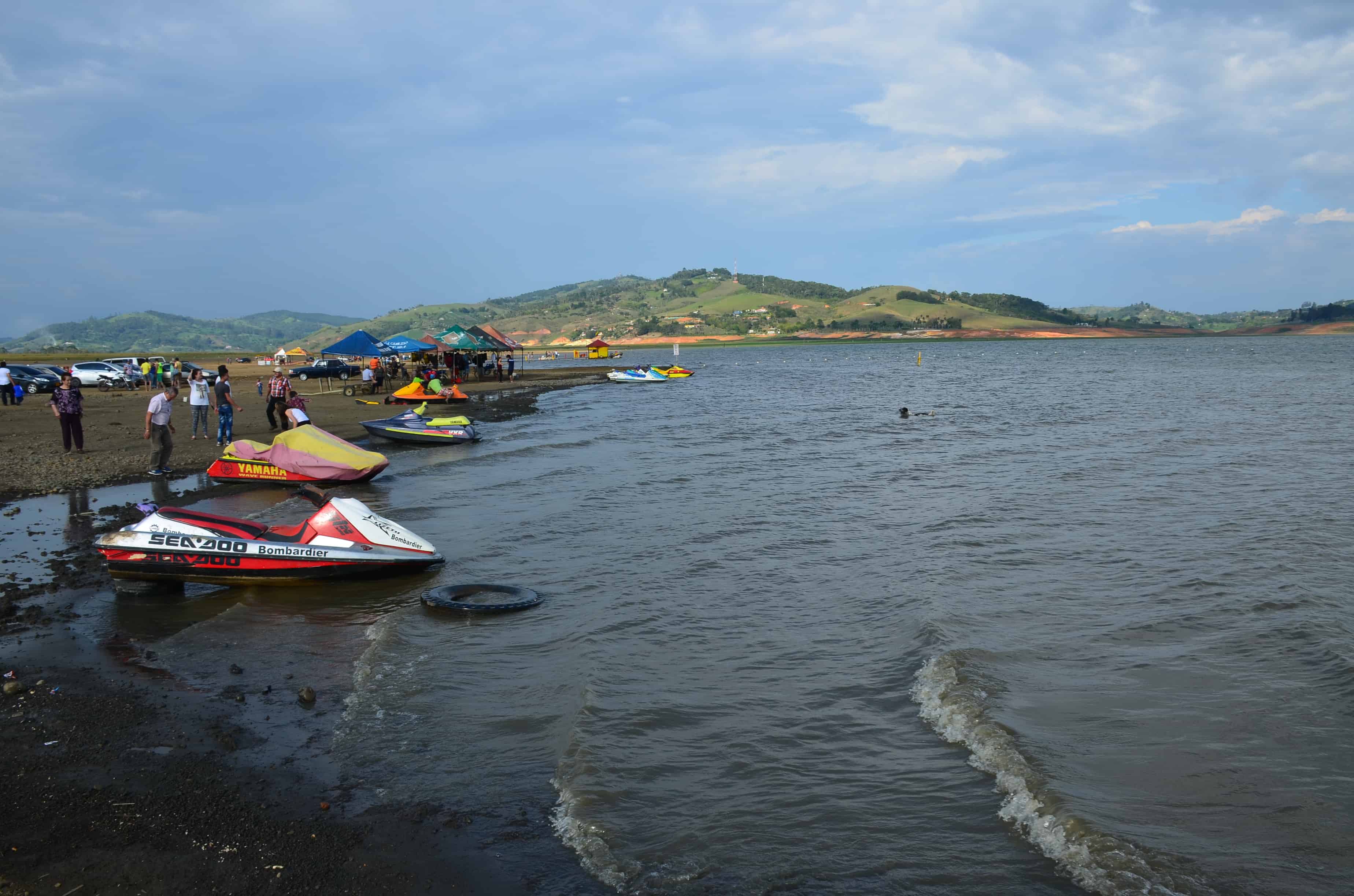 Lago Calima in Valle del Cauca, Colombia