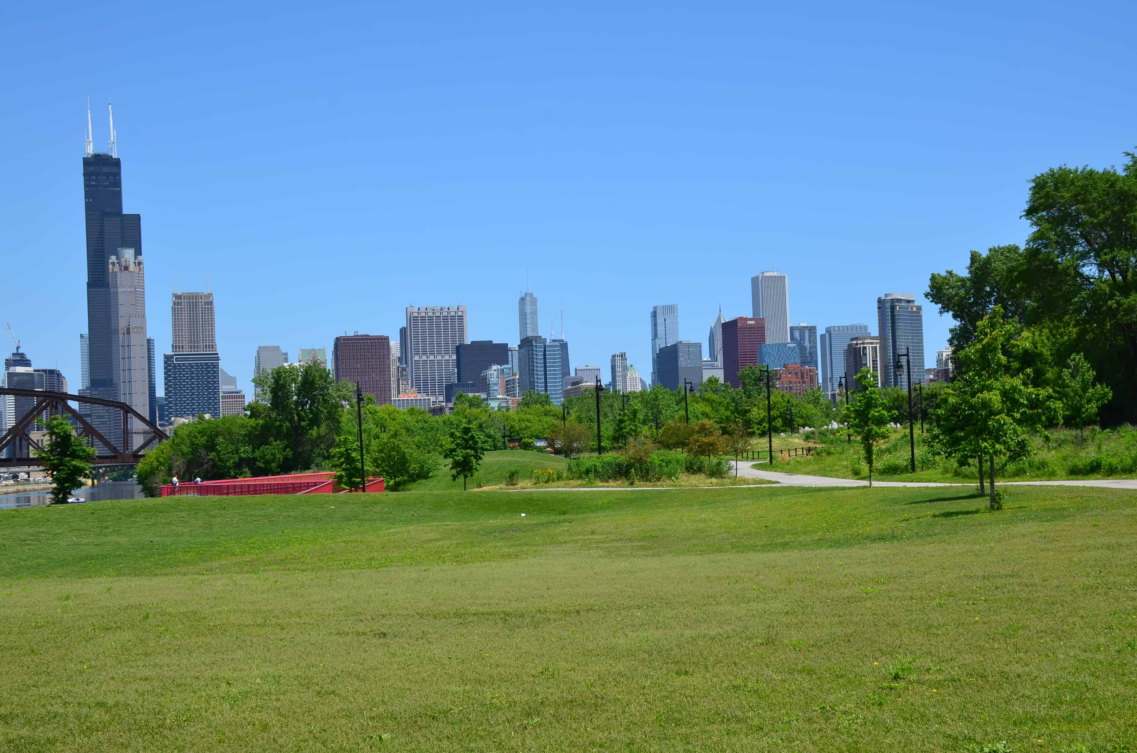 Chicago skyline from Ping Tom Memorial Park
