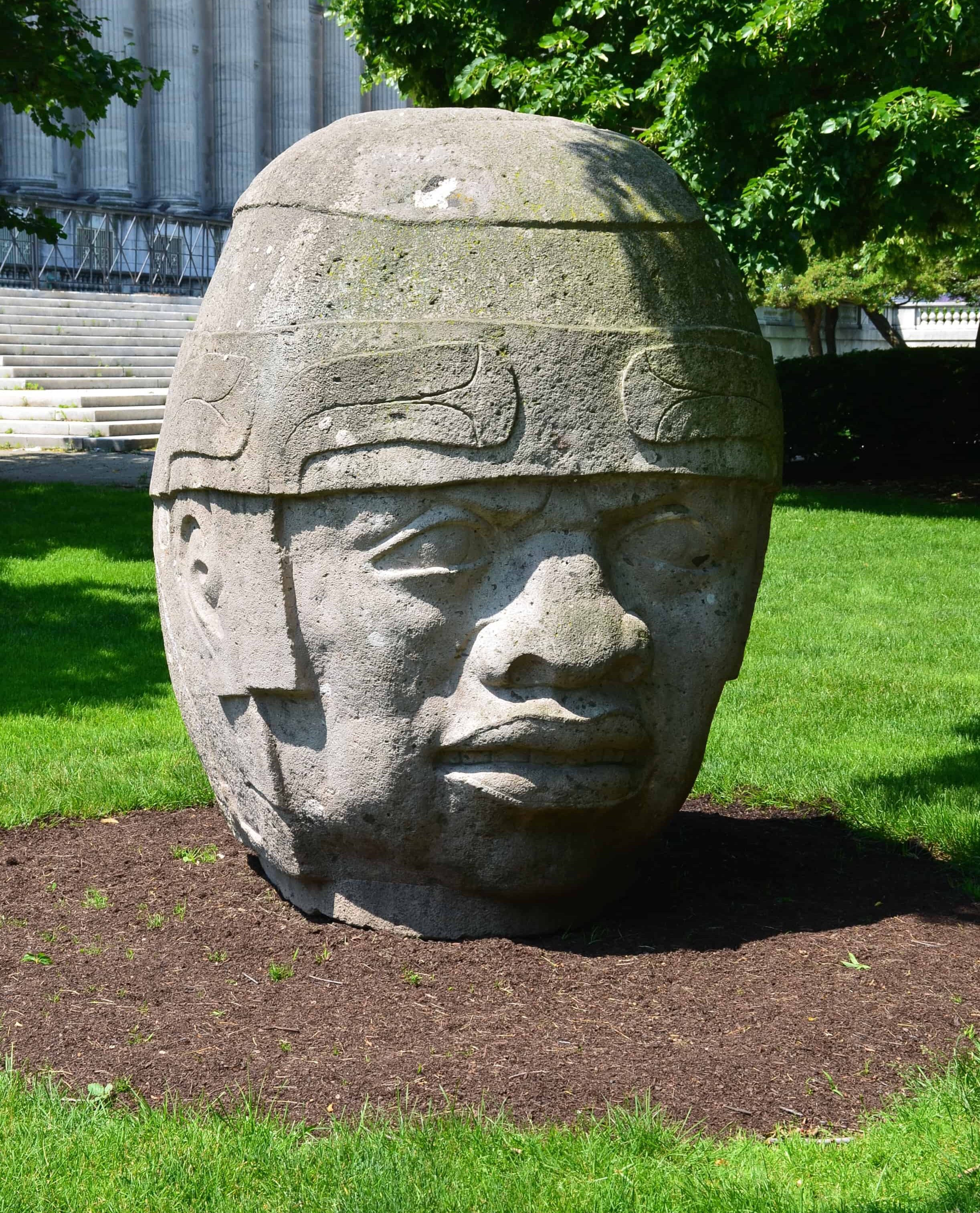 Olmec head at the Field Museum
