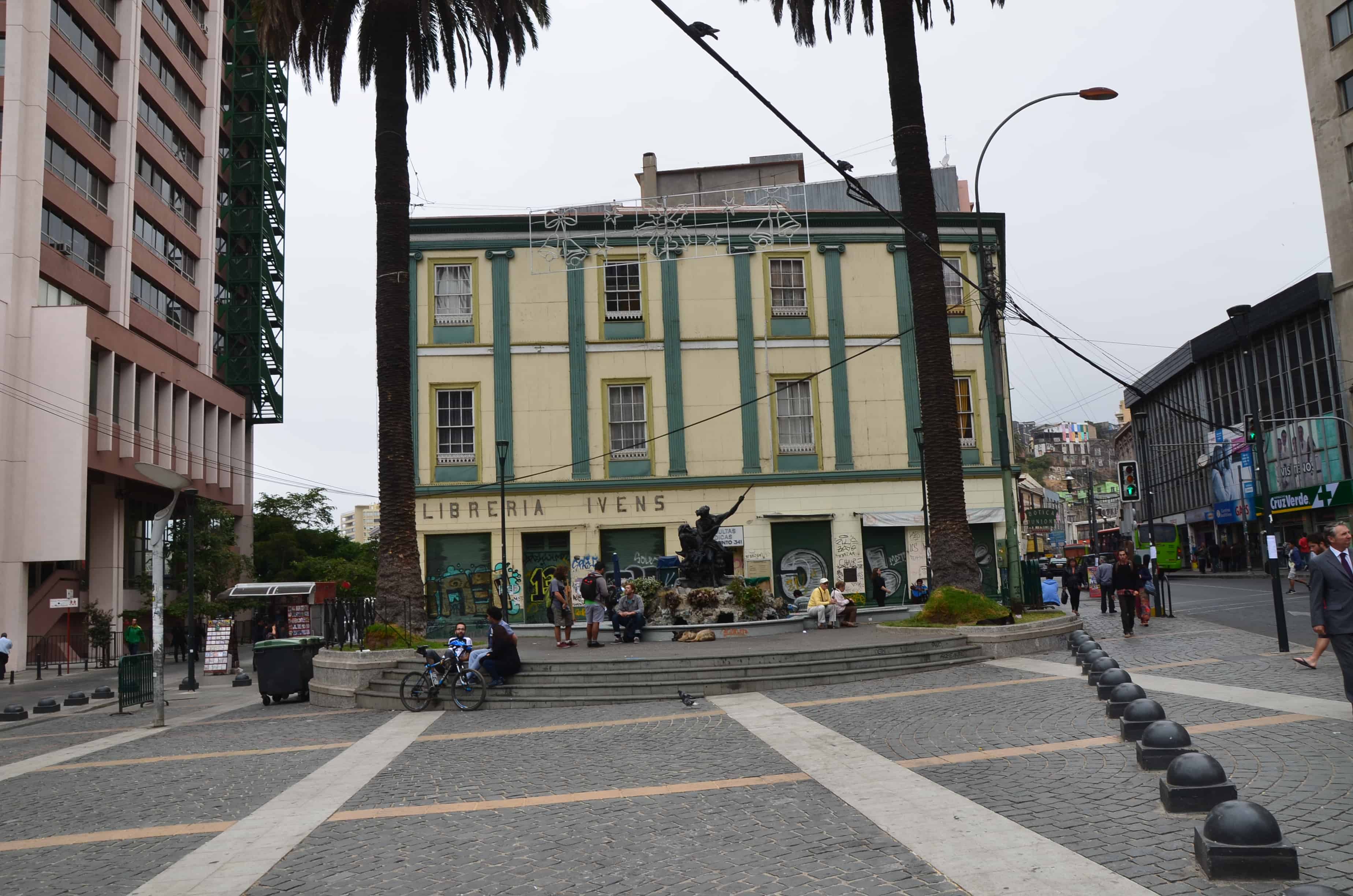 Plaza Aníbal Pinto and Ivens Bookstore in Valparaíso, Chile