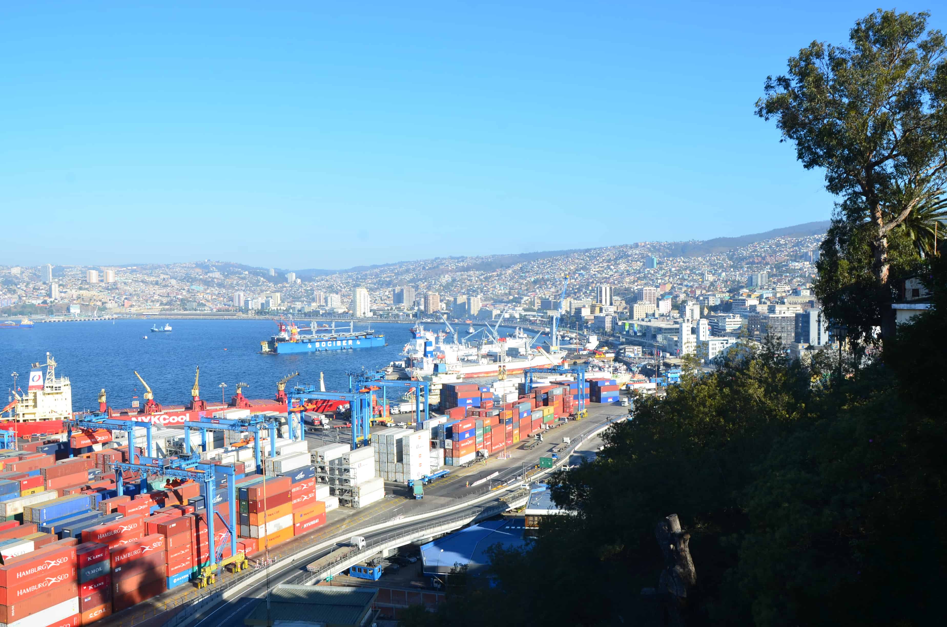 View from Paseo 21 de Mayo in Valparaíso, Chile