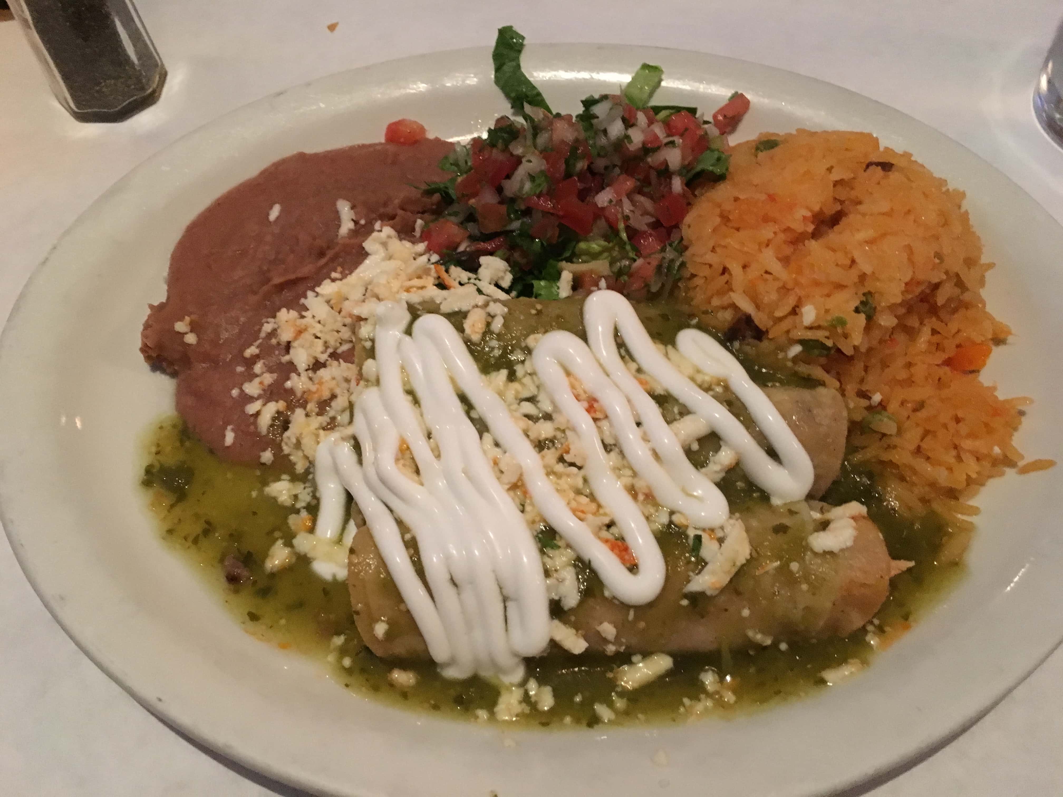Enchilada lunch special at La Cantina Grill in Chicago, Illinois