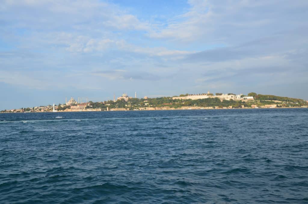 Ferry between Kadıköy and Eminönü (Istanbul, Turkey) - Nomadic Niko