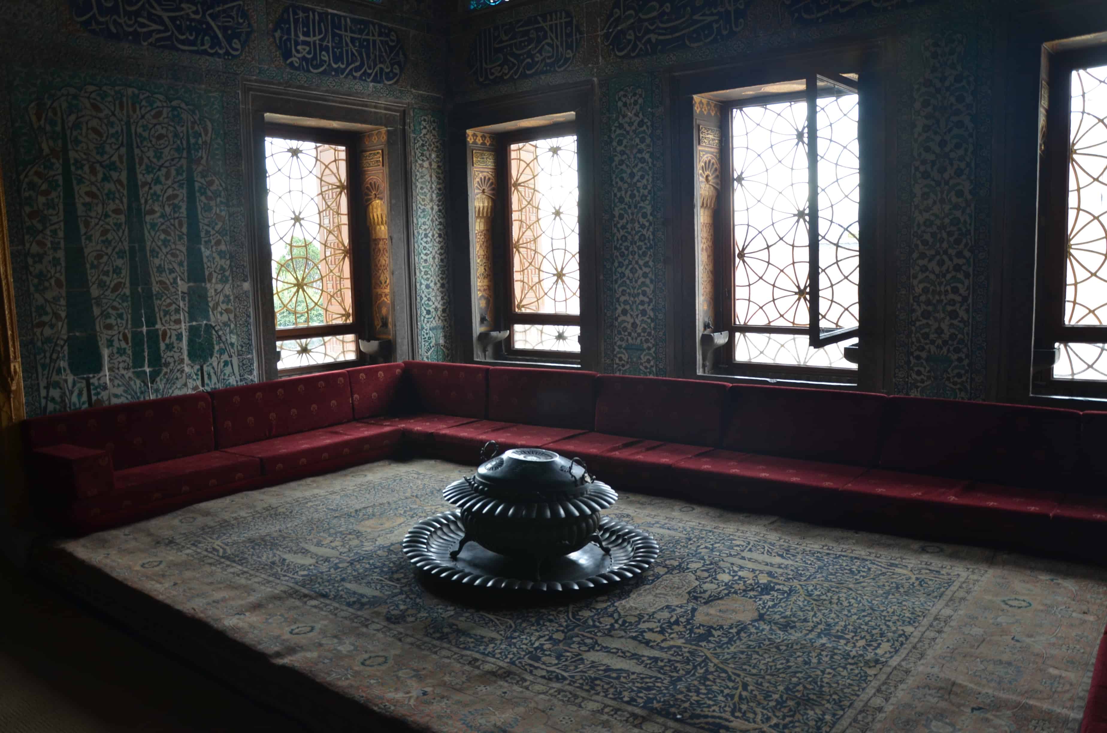 Room with the flat roof in the Twin Kiosk in the Imperial Harem at Topkapi Palace in Istanbul, Turkey