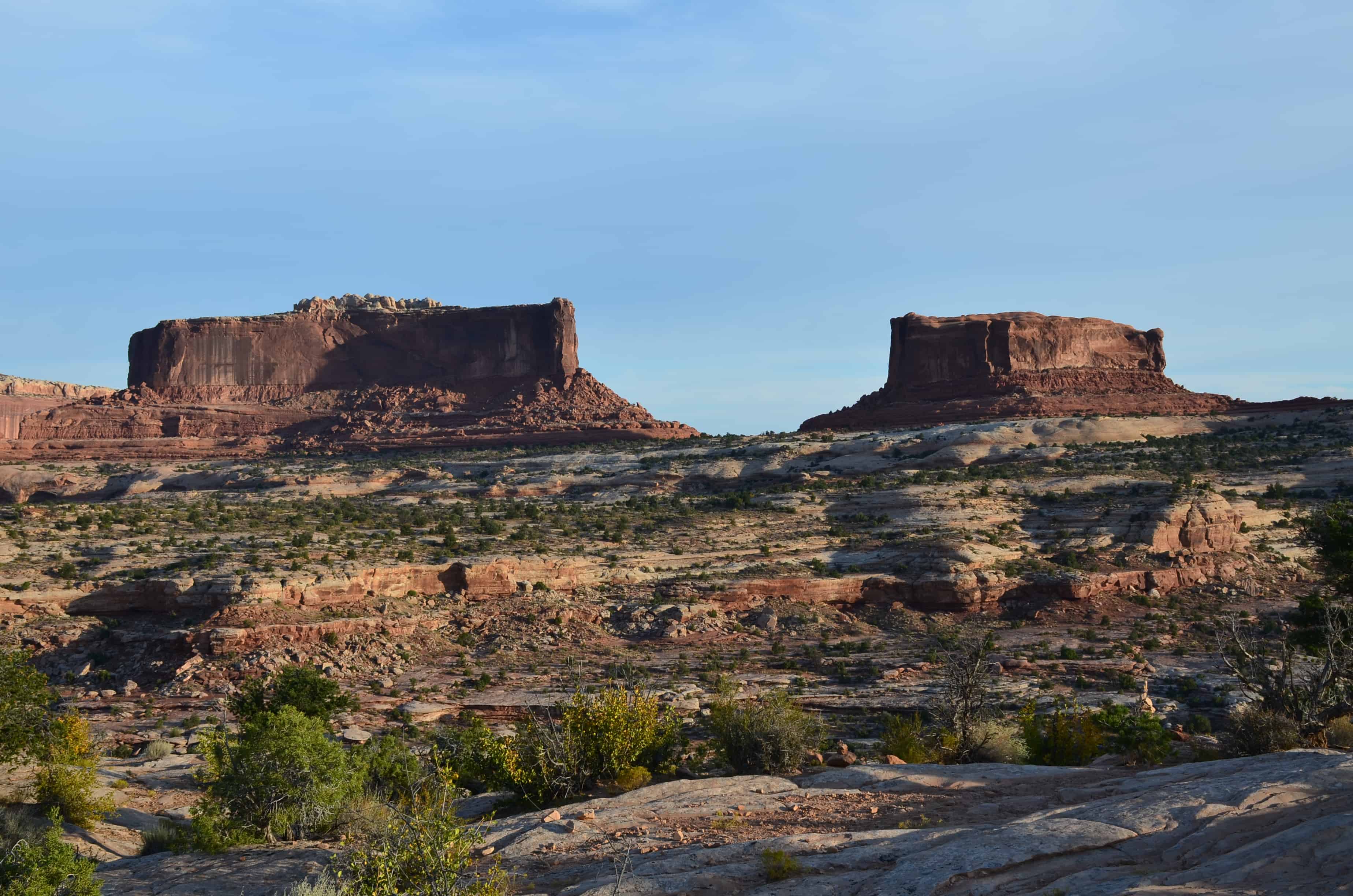 Monitor and Merrimac (Buttes in Utah) - Nomadic Niko