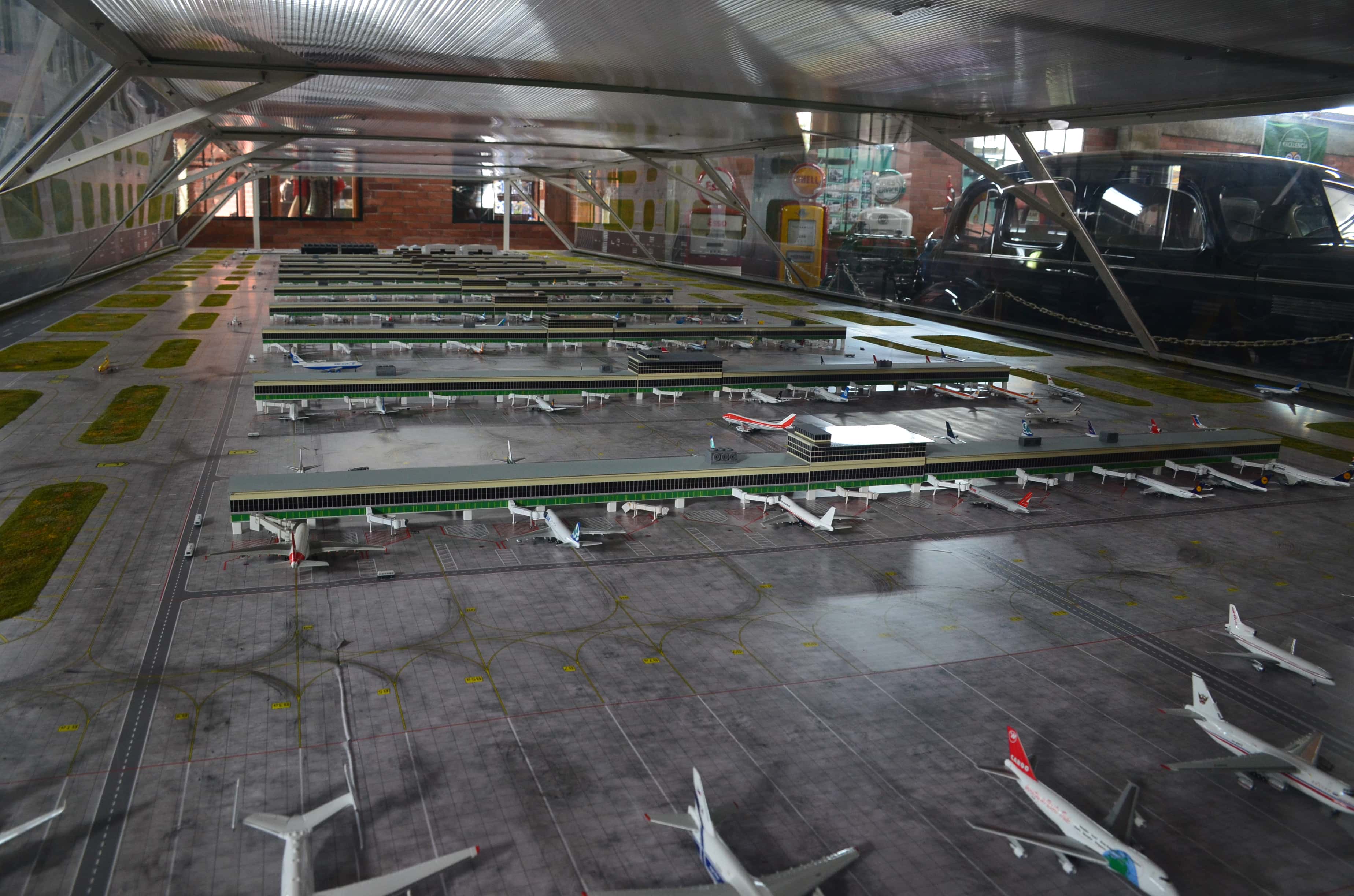 Model planes at Fénix Air Museum in Palmira, Valle del Cauca, Colombia