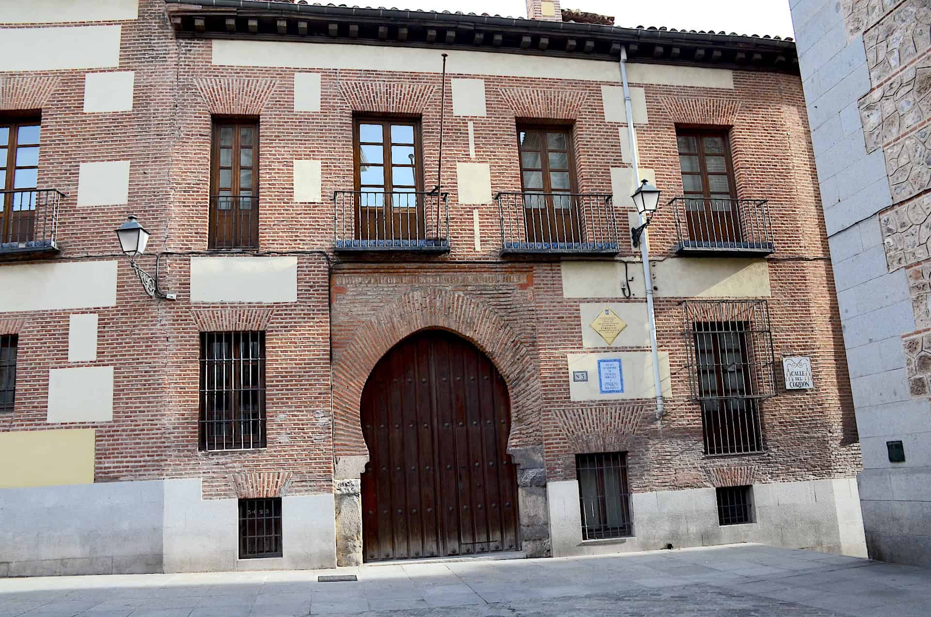 Luján House at Plaza de la Villa