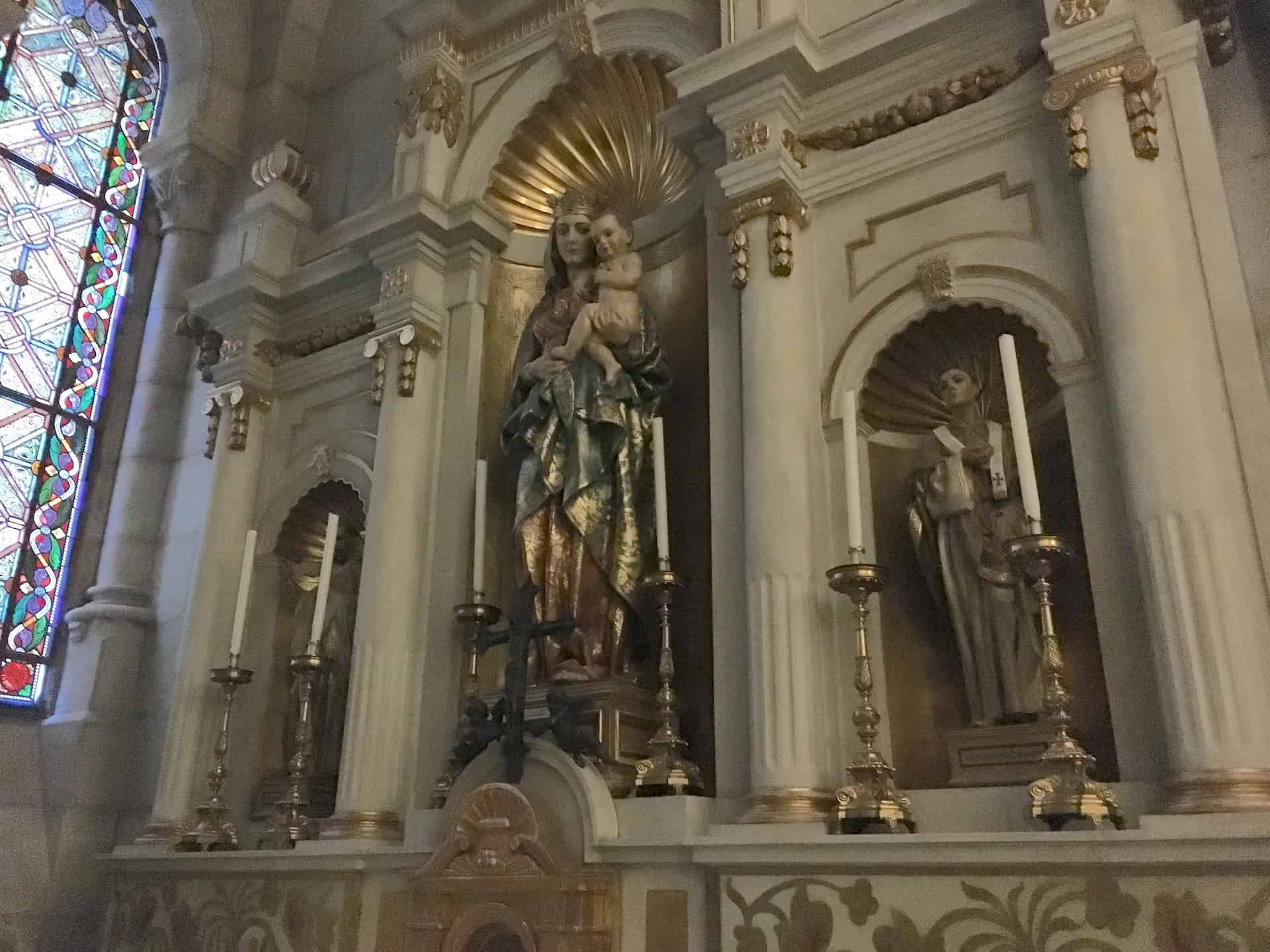 Chapel of Our Lady of the Rosary (Nuestra Señora del Rosario) in the crypt