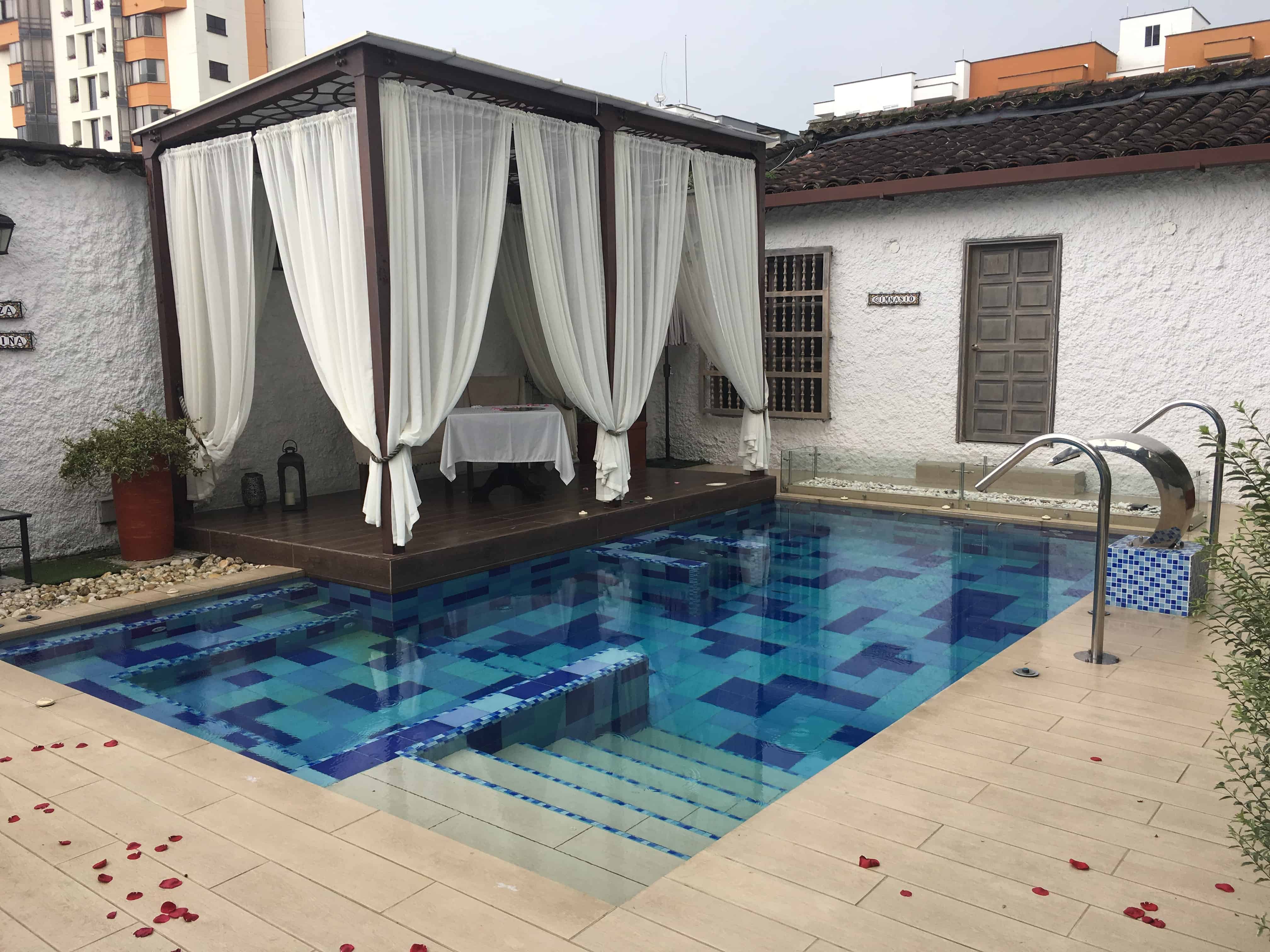 Pool at Jardines de la Alhambra in Pereira, Risaralda, Colombia