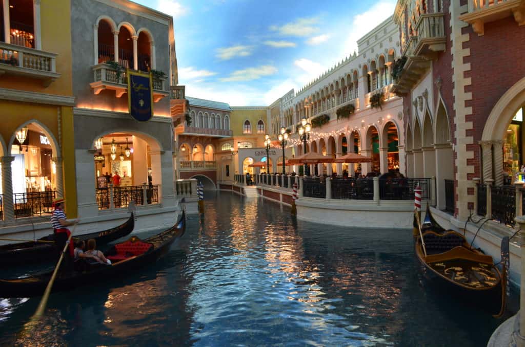 The Venetian and Palazzo (Las Vegas, Nevada) - Nomadic Niko