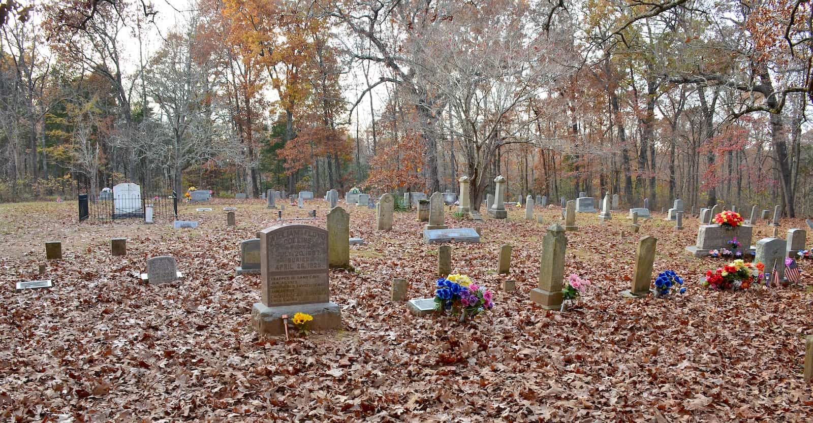 Flint Ridge Cemetery at Mammoth Cave Baptist Church