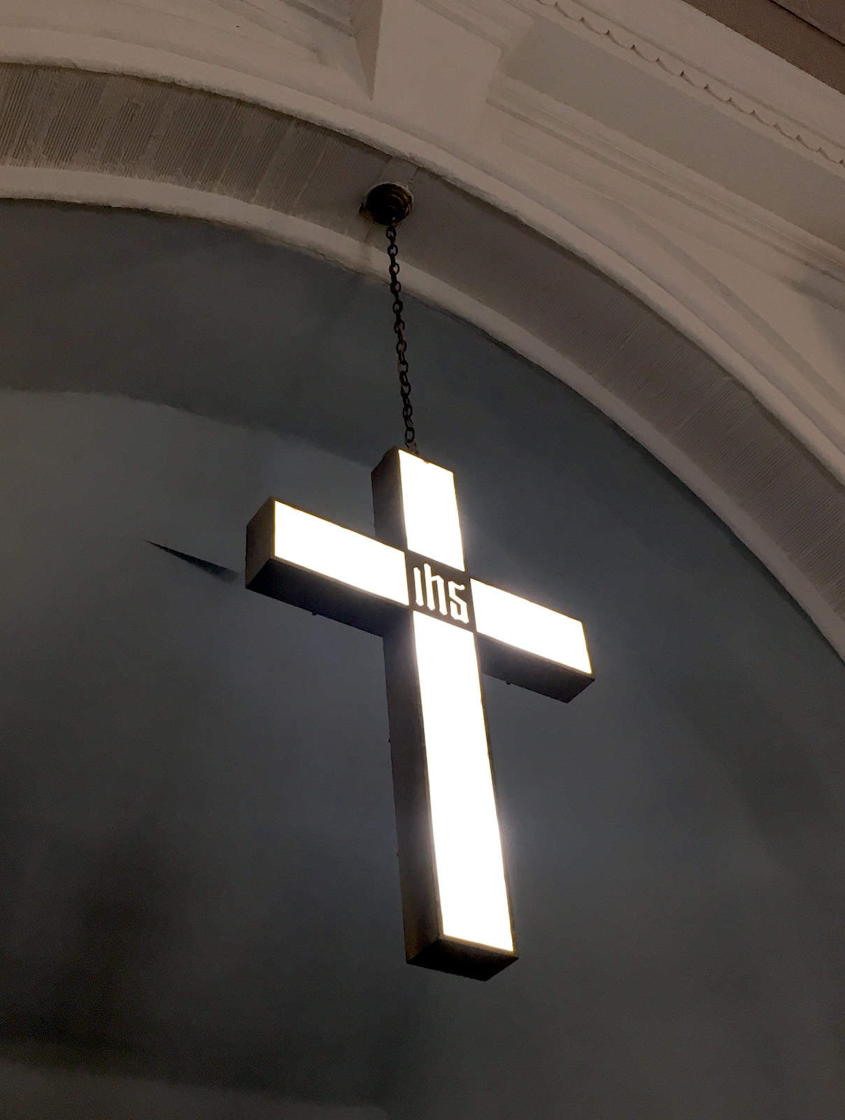 Cross at Dexter Avenue King Memorial Baptist Church