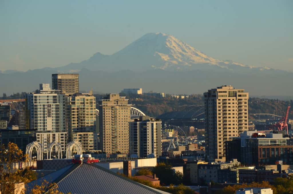 Kerry Park (Park in Seattle, Washington) - Nomadic Niko