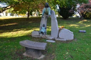 Samantha Ann McDonald's grave at Cave Hill Cemetery in Louisville, Kentucky