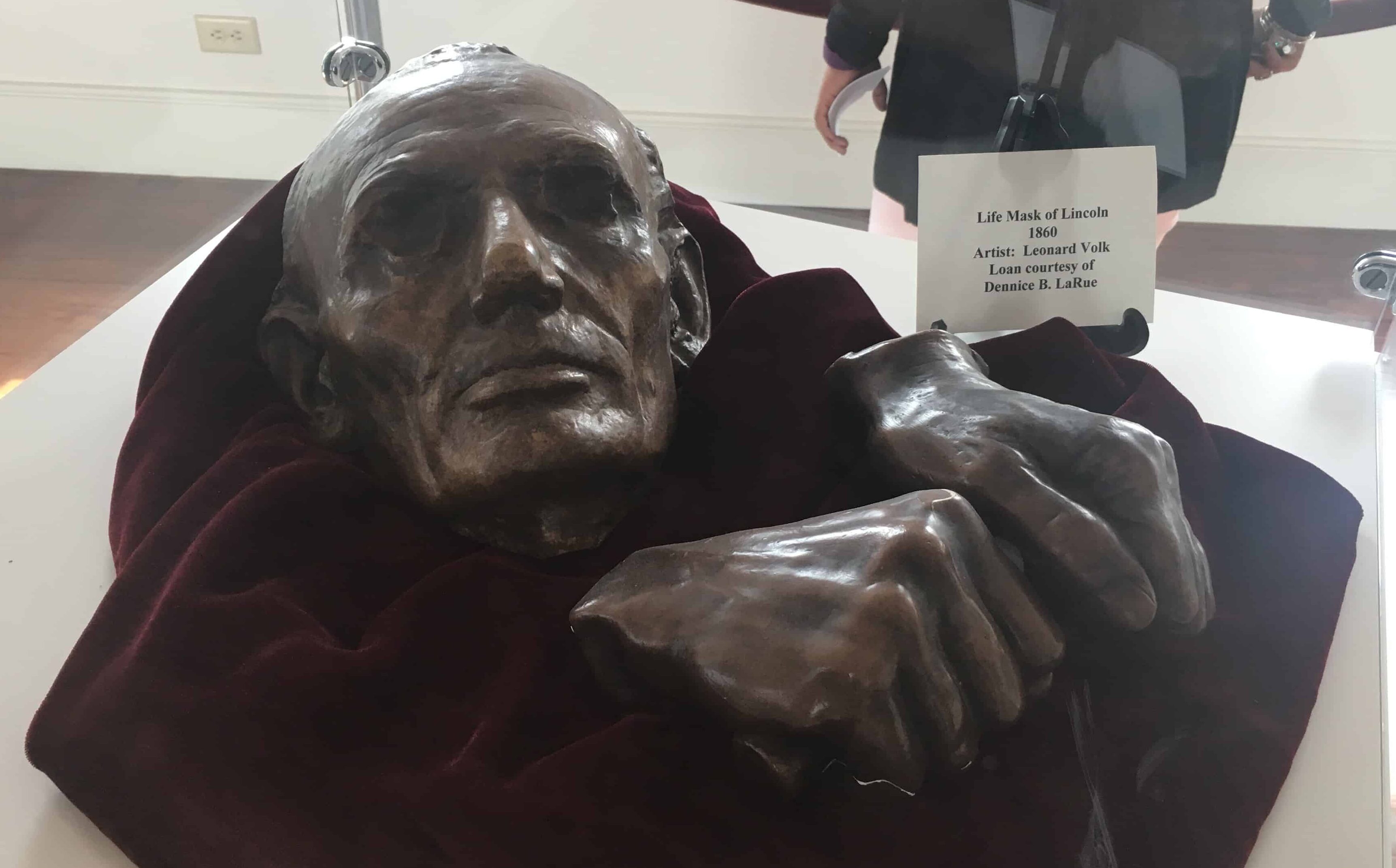 Lincoln's life mask at the Lincoln Museum in Hodgenville, Kentucky