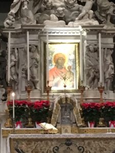 Panagia Mesopantitissa at Basilica di Santa Maria della Salute