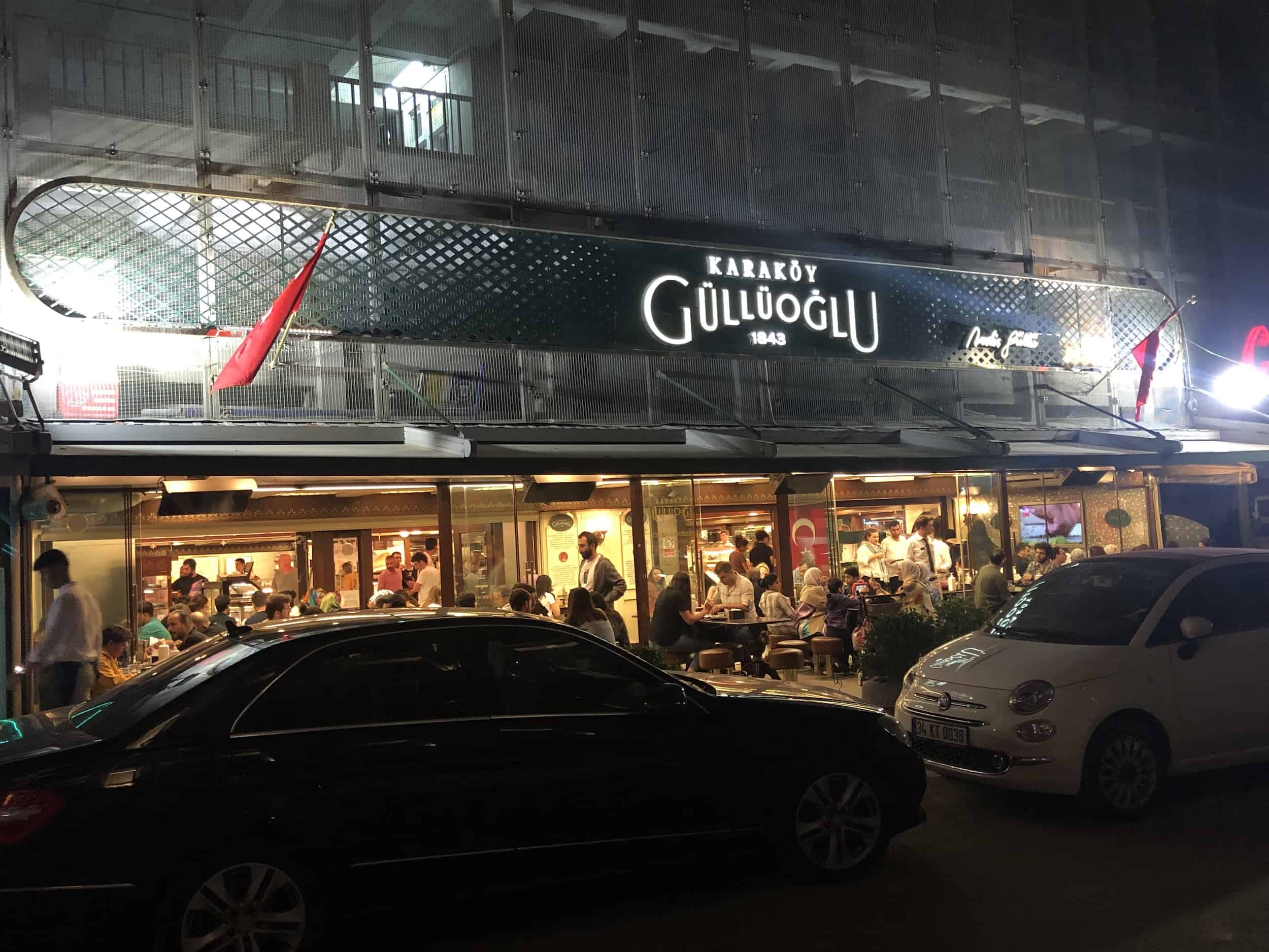 Karaköy Güllüoğlu in Karaköy, Istanbul, Turkey