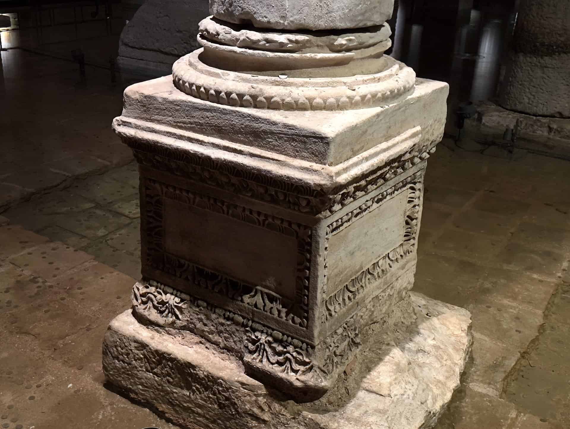 Column base