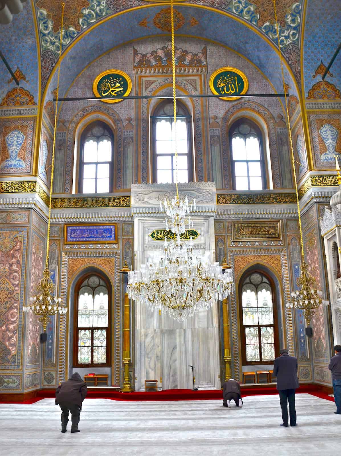 Prayer hall of the Pertevniyal Valide Sultan Mosque in Aksaray, Istanbul, Turkey