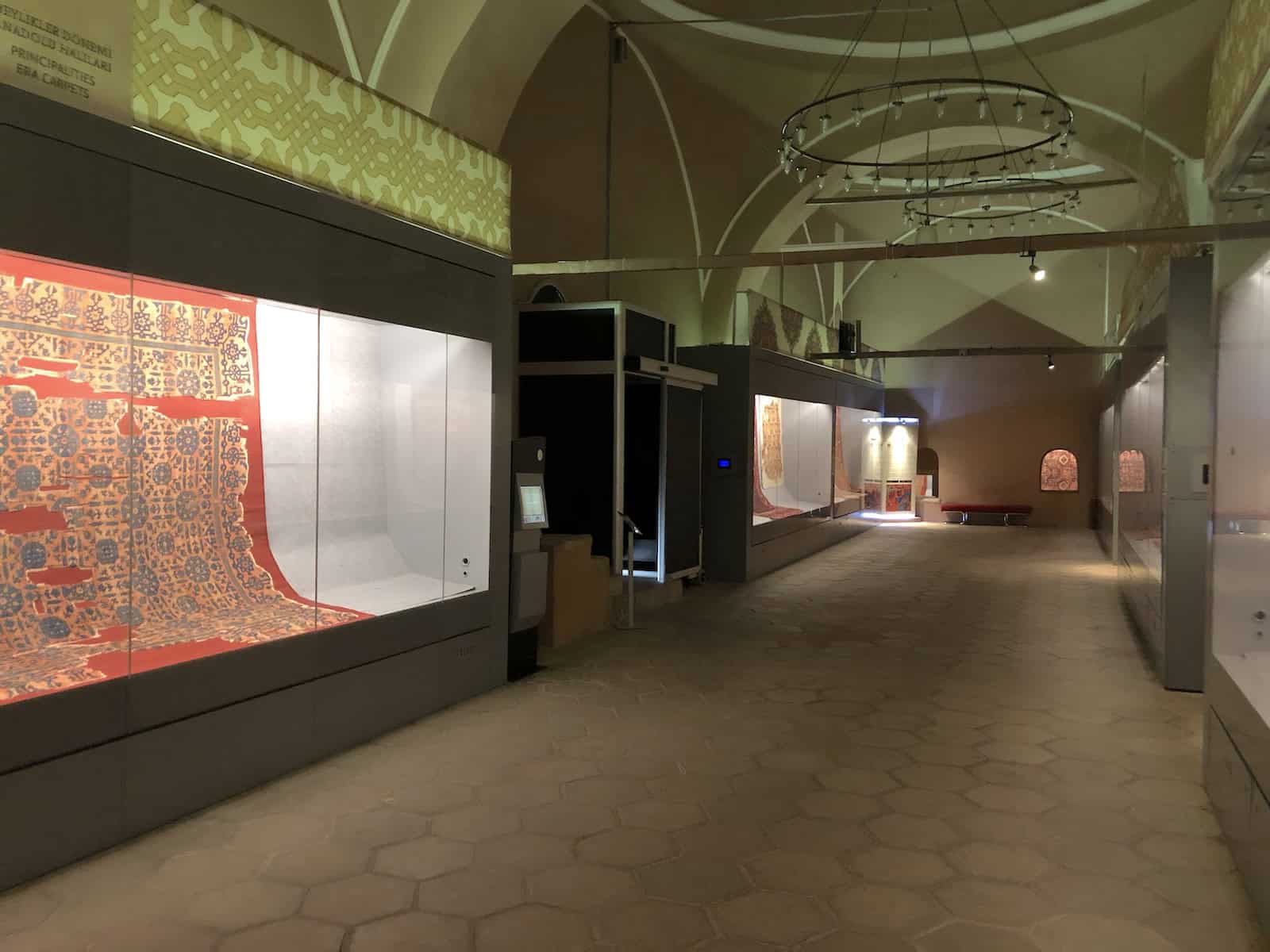 First gallery at the Carpet Museum