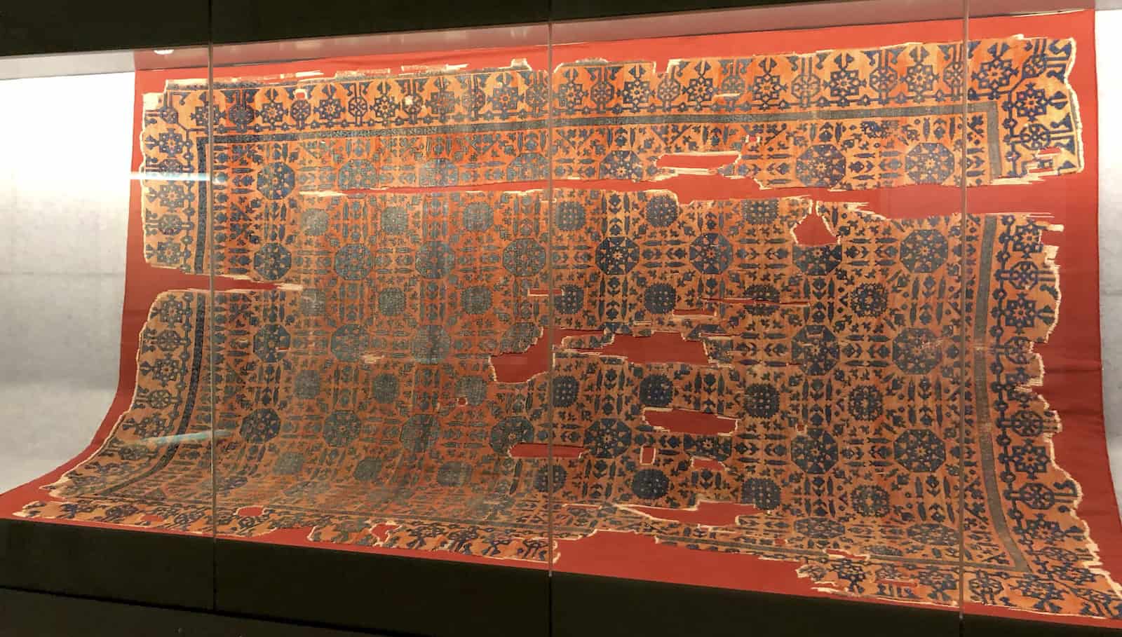 Carpet in the first gallery